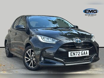 Used Toyota Yaris 2023 for sale - 75673753: Photo