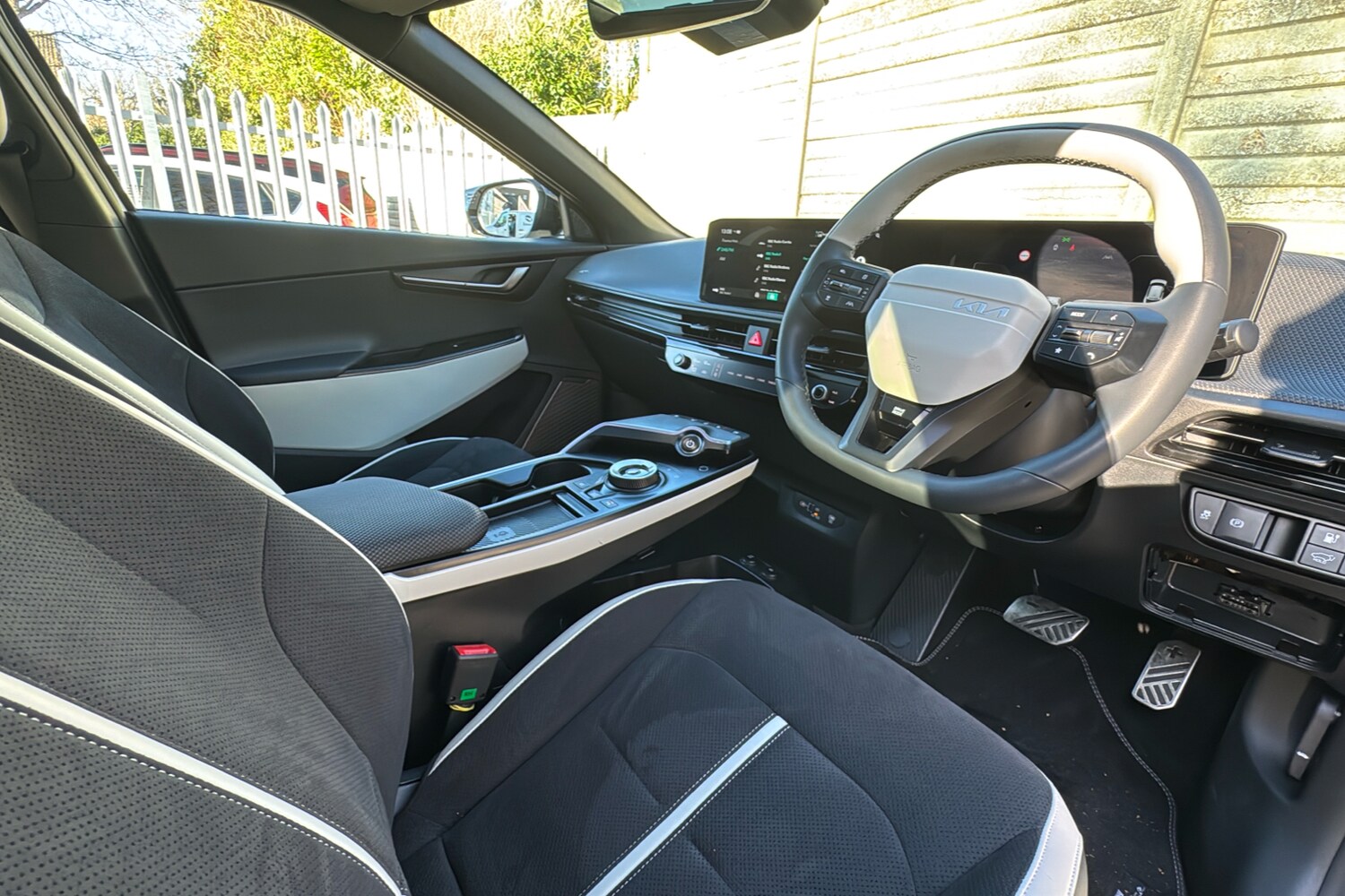 Used Kia EV6 2025 for sale - 77123850: Photo 10