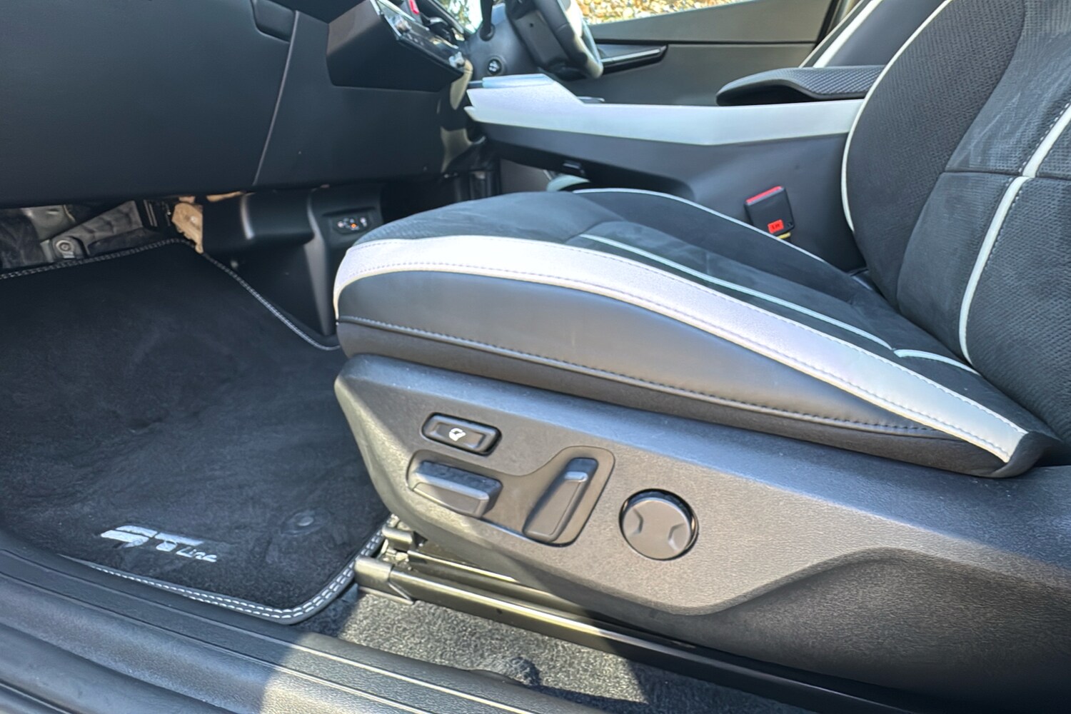 Used Kia EV6 2025 for sale - 77123850: Photo 33