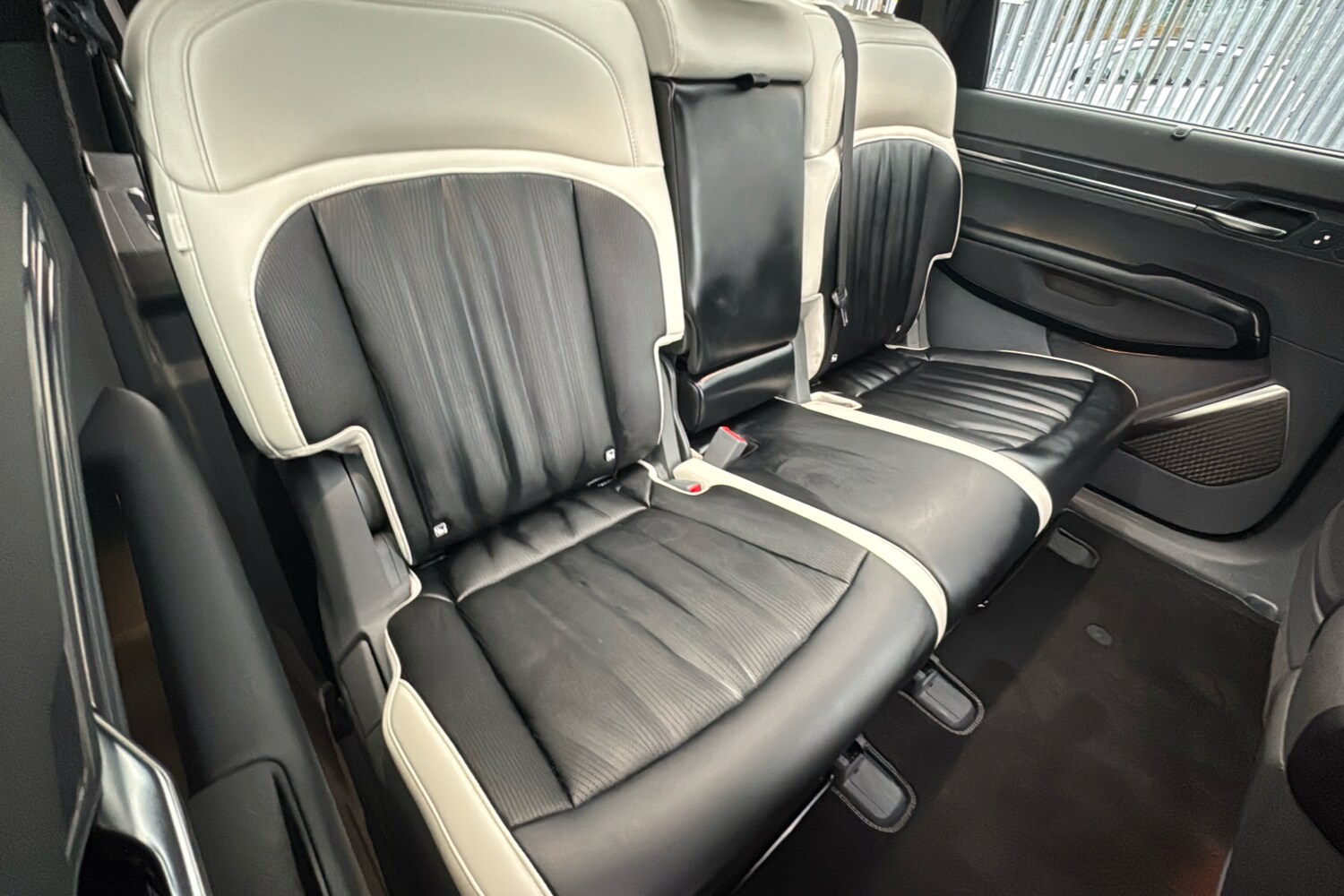 Used Kia EV9 2025 for sale - 77842688: Photo 12