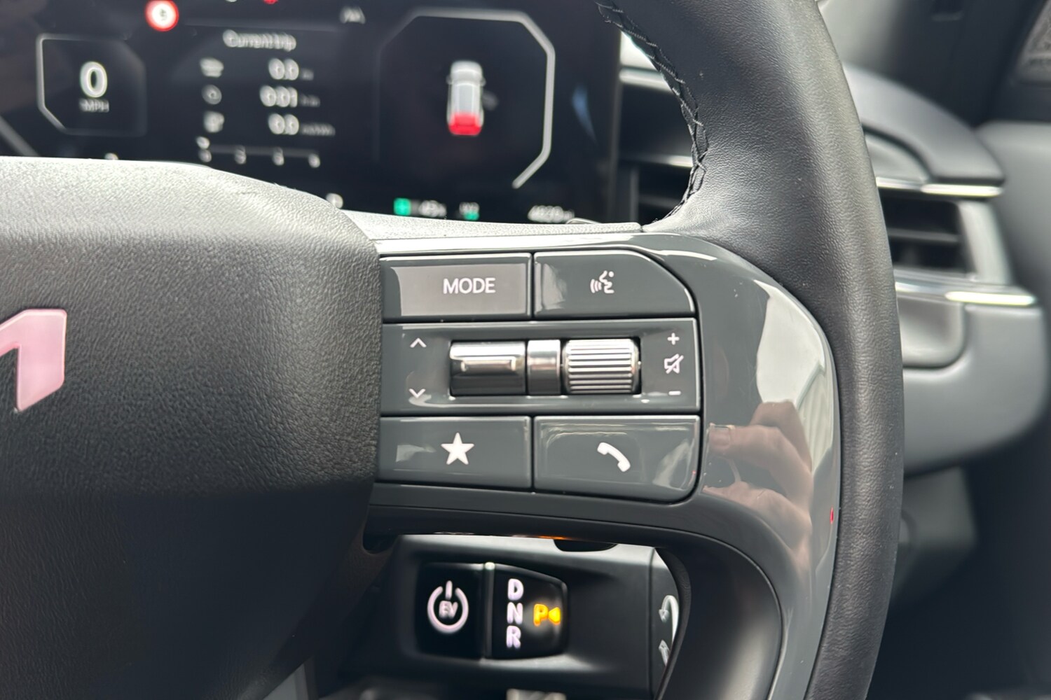 Used Kia EV9 2025 for sale - 77842688: Photo 18