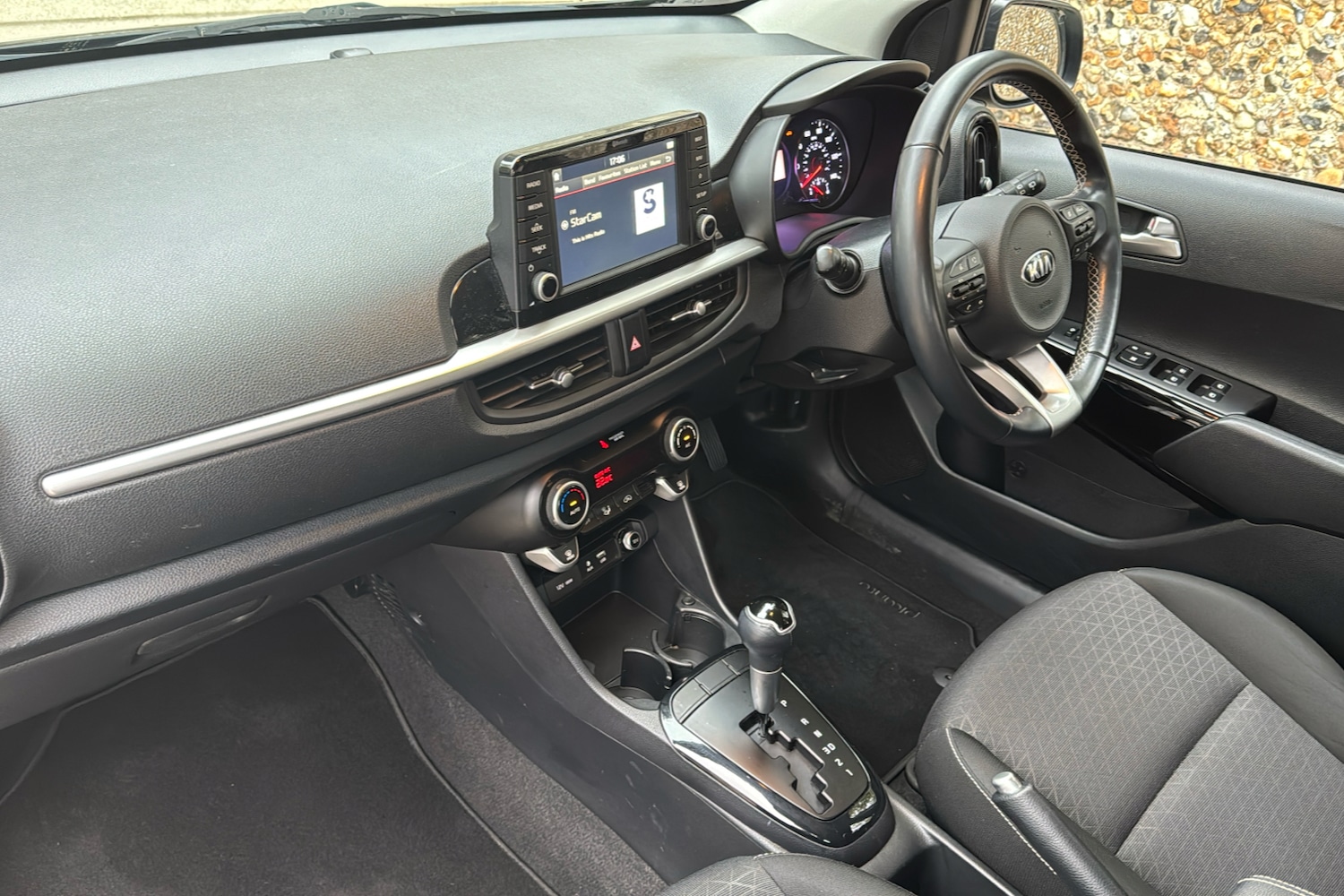 Used Kia Picanto 2019 for sale - 76310432: Photo 11