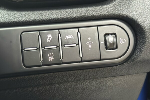 Used Kia XCeed 2024 for sale - 76044872: Photo 28