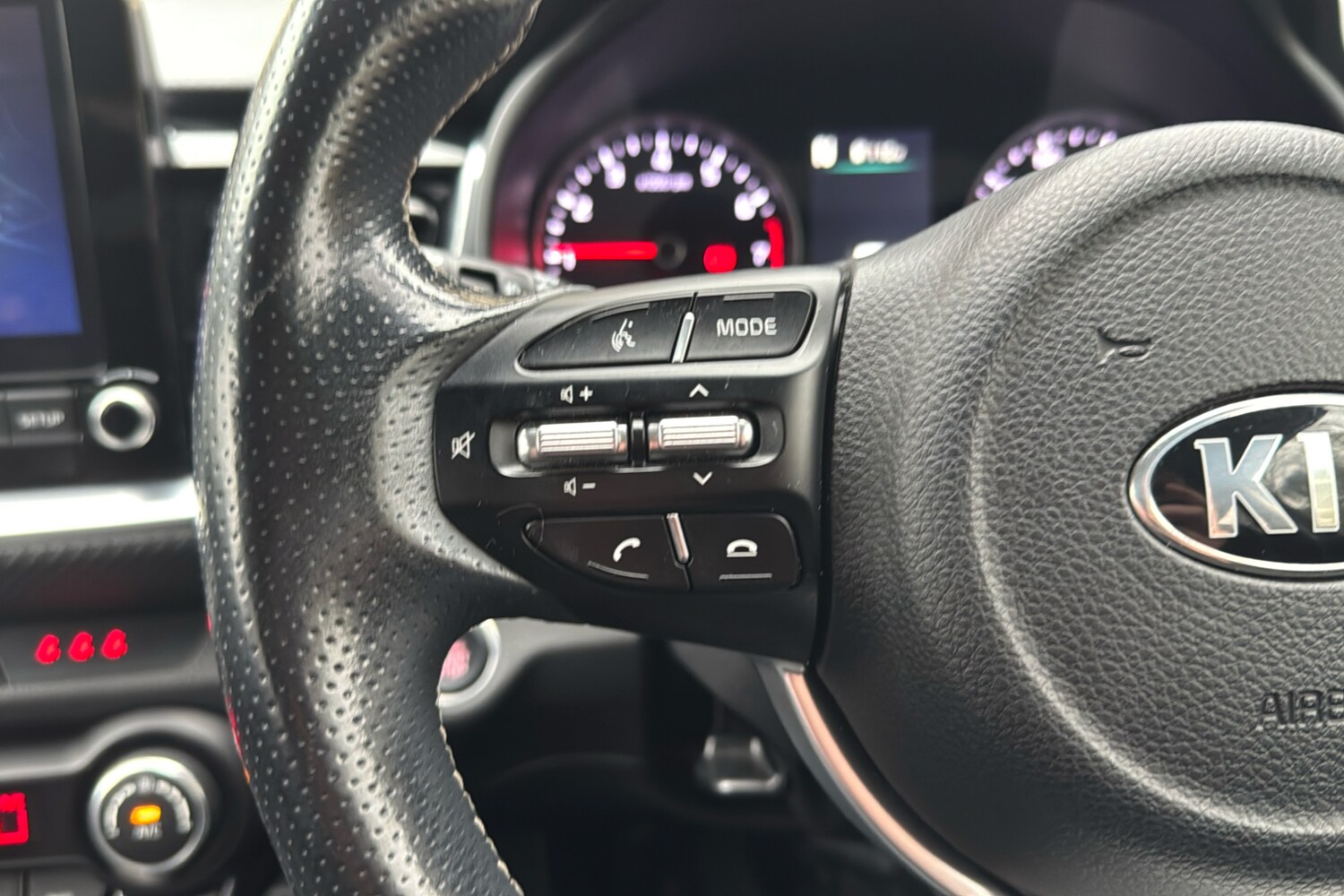 Used Kia Stonic 2021 for sale - 76564620: Photo 17