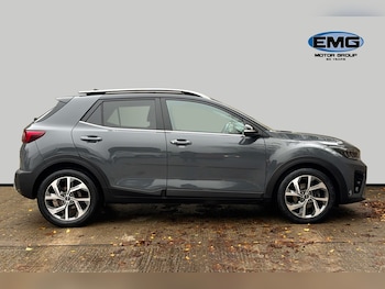 Used Kia Stonic 2021 for sale - 76564620: Photo
