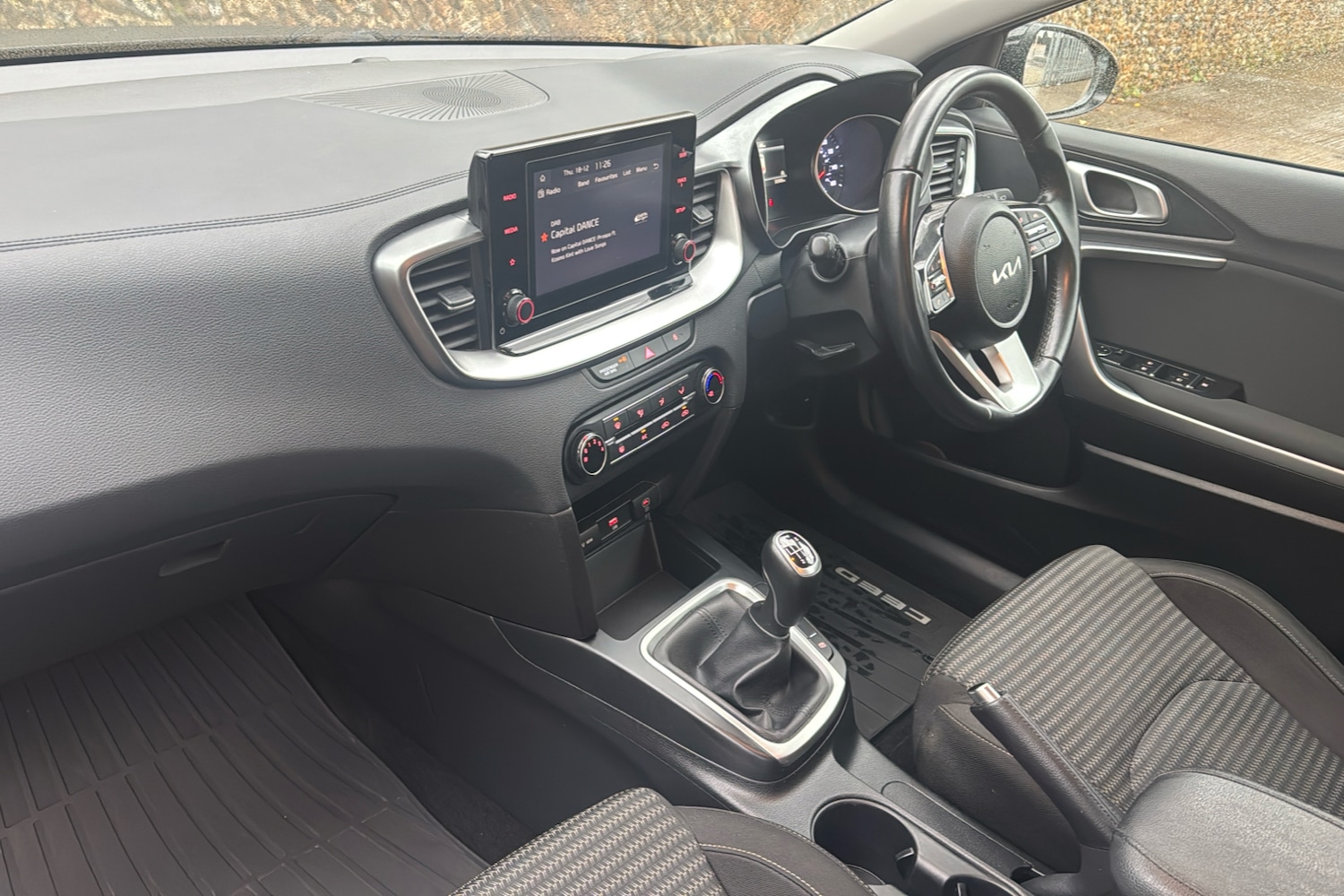 Used Kia Ceed 2023 for sale - 76979035: Photo 11