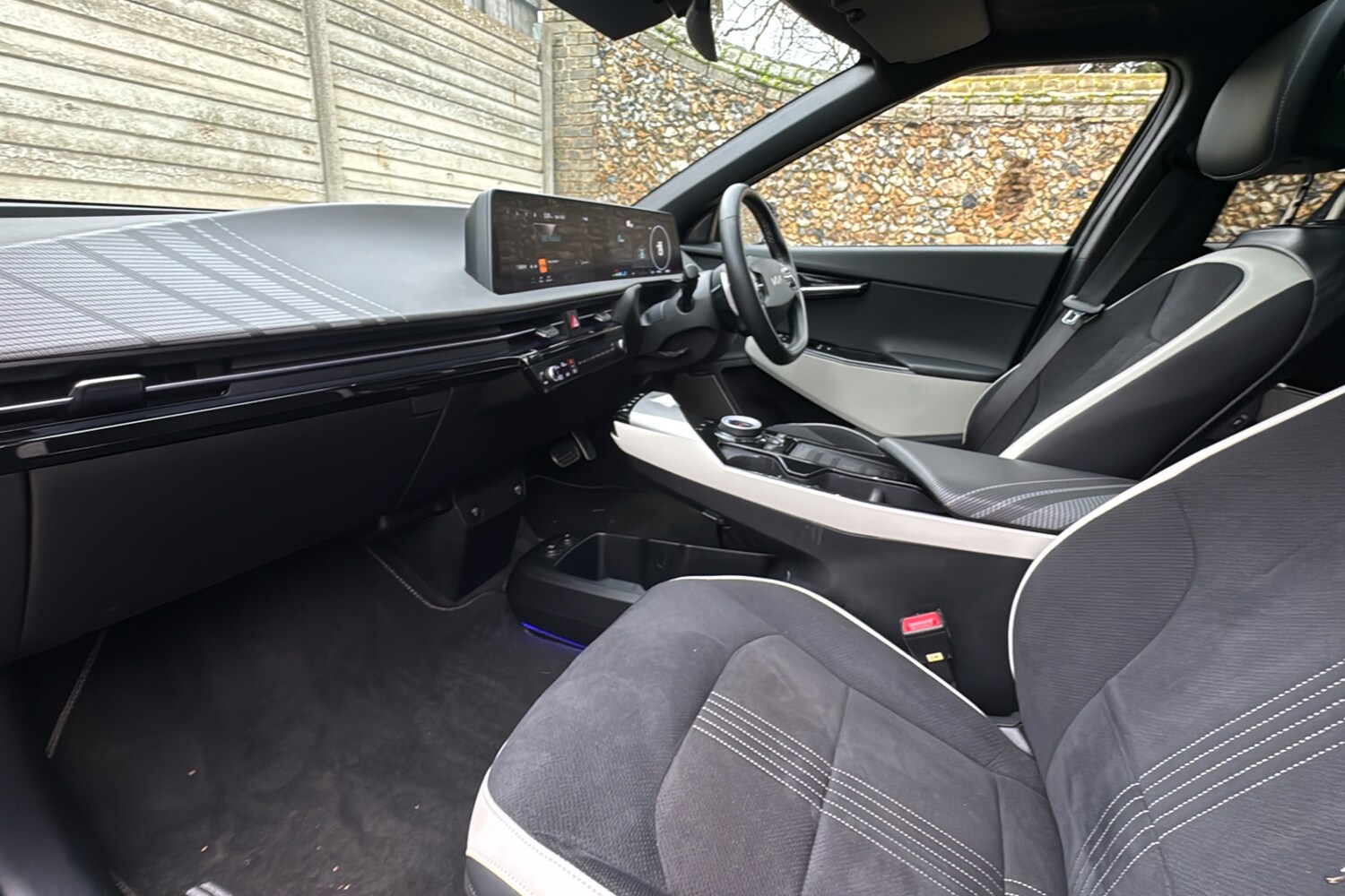 Used Kia EV6 2022 for sale - 77473190: Photo 11