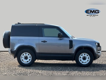 Used Land Rover Defender 2023 for sale - 78734226: Photo