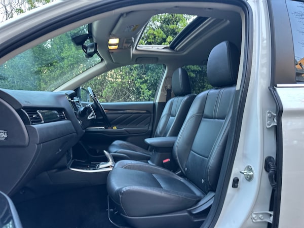 Used Mitsubishi Outlander 2016 for sale - 74212445: Photo 20