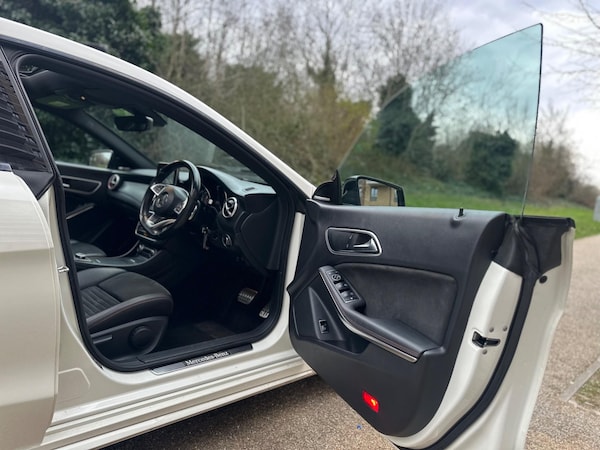 Used Mercedes-Benz CLA 2015 for sale - 74057826: Photo 25