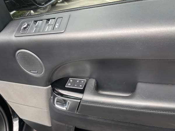 Used Land Rover Range Rover Sport 2017 for sale - 75425306: Photo 11