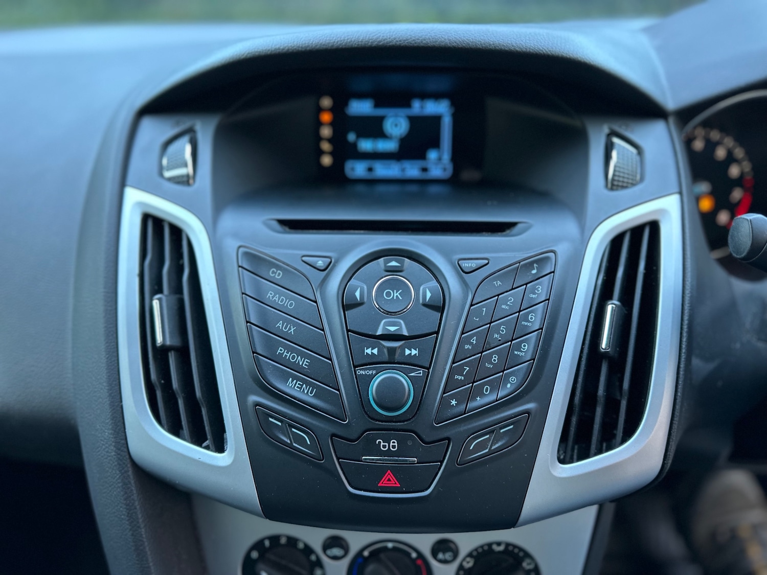 Used Ford Focus 2013 for sale - 74471164: Photo 24