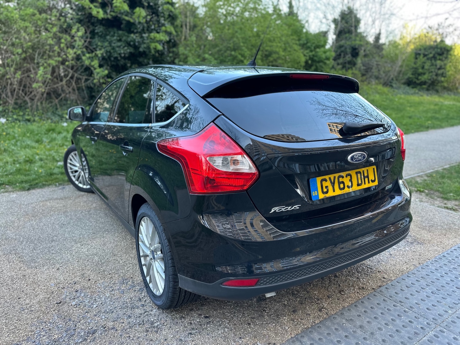 Used Ford Focus 2013 for sale - 74471164: Photo 9