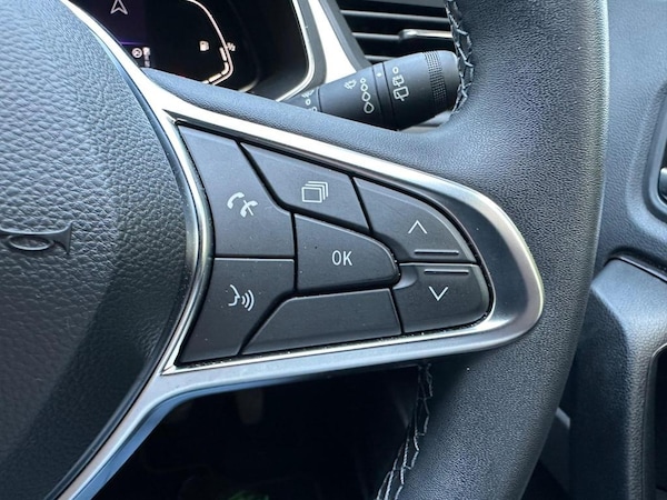 Used Renault Captur 2022 for sale - 74914496: Photo 22