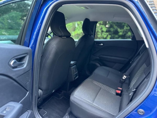 Used Renault Captur 2022 for sale - 74914496: Photo 30