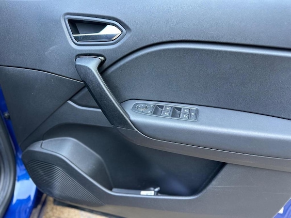 Used Renault Captur 2022 for sale - 74914496: Photo 38