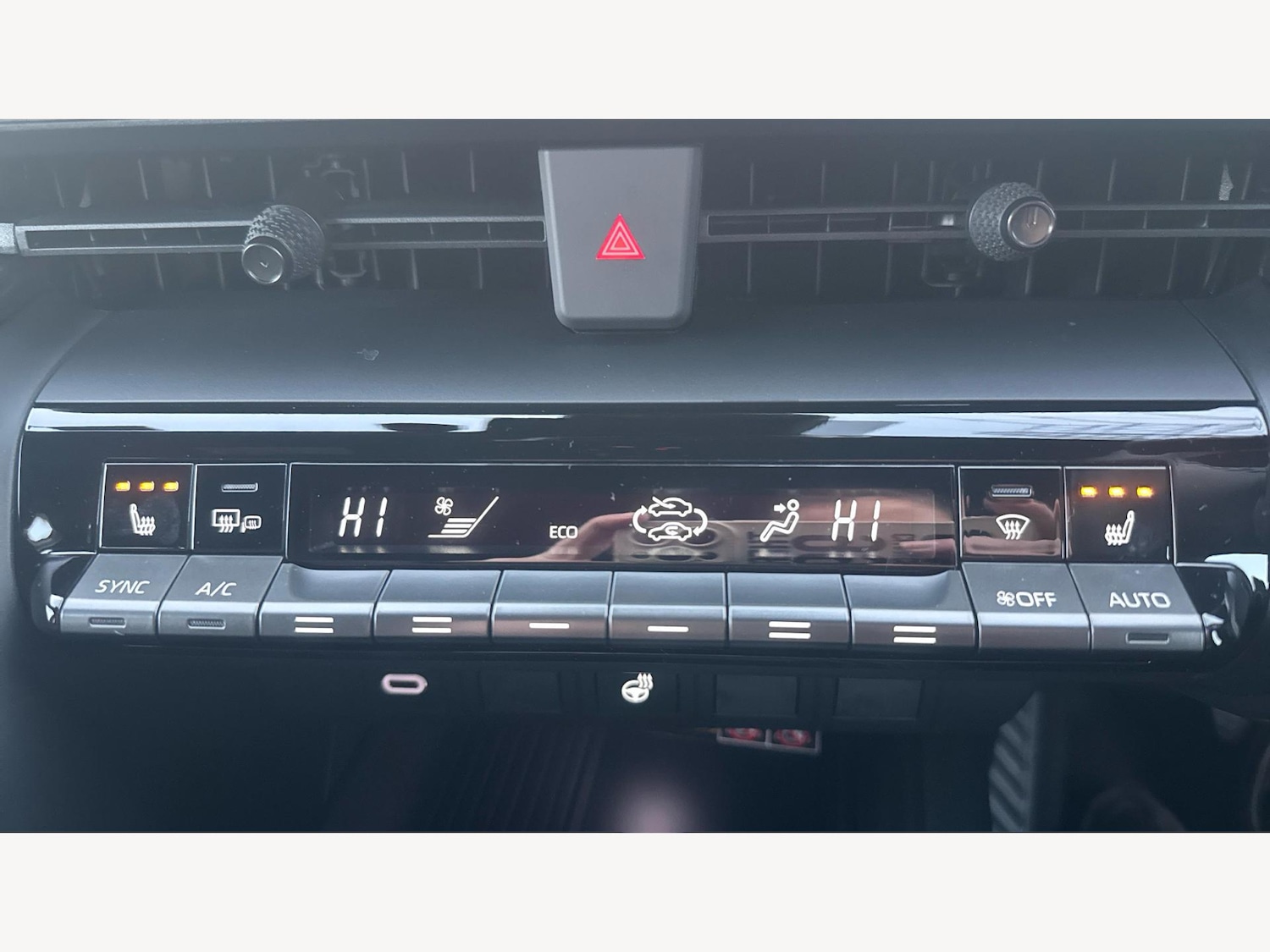 Used Toyota C-HR 2025 for sale - 76457903: Photo 28