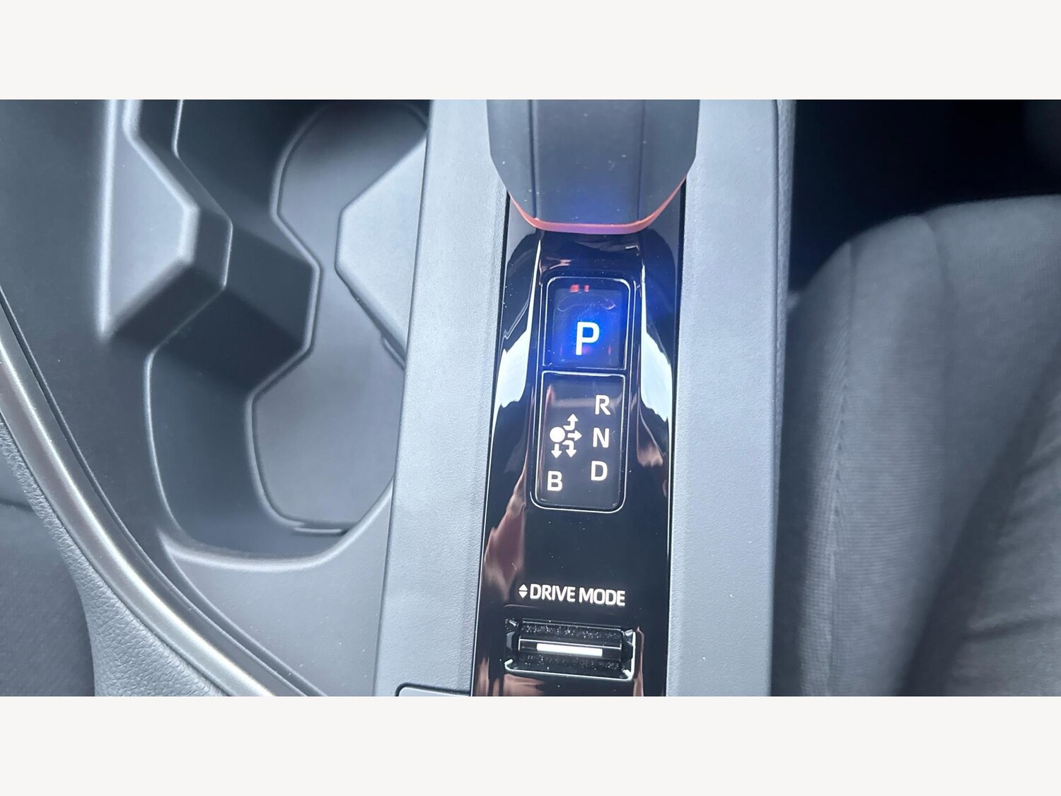 Used Toyota C-HR 2025 for sale - 76457903: Photo 31