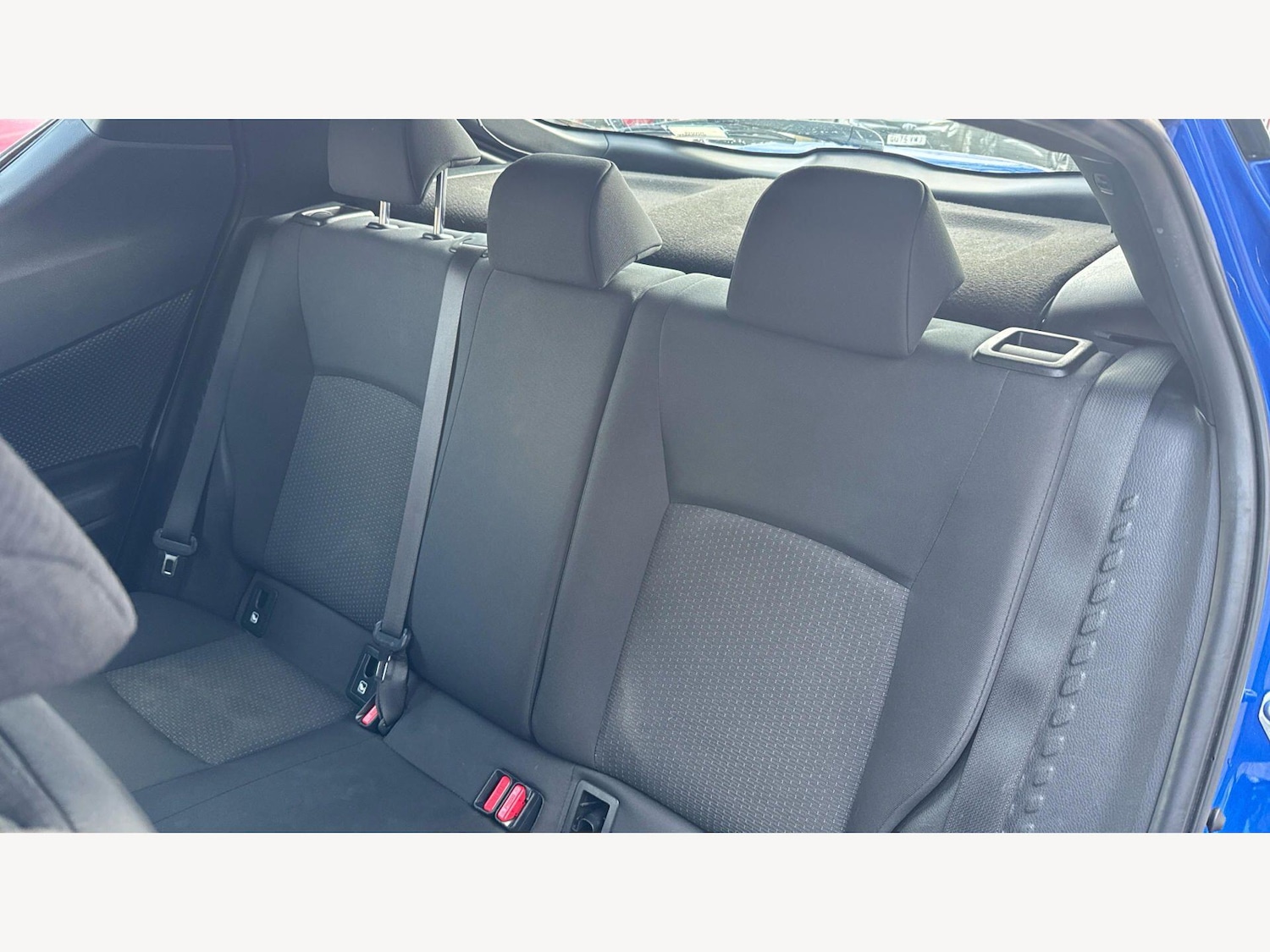 Used Toyota C-HR 2017 for sale - 78035188: Photo 25