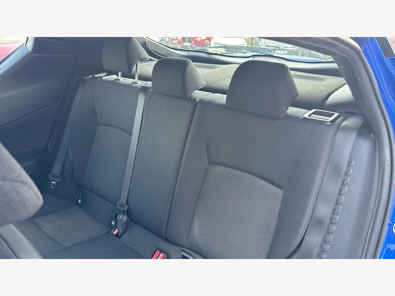 Used Toyota C-HR 2017 for sale - 78035188: Photo 26