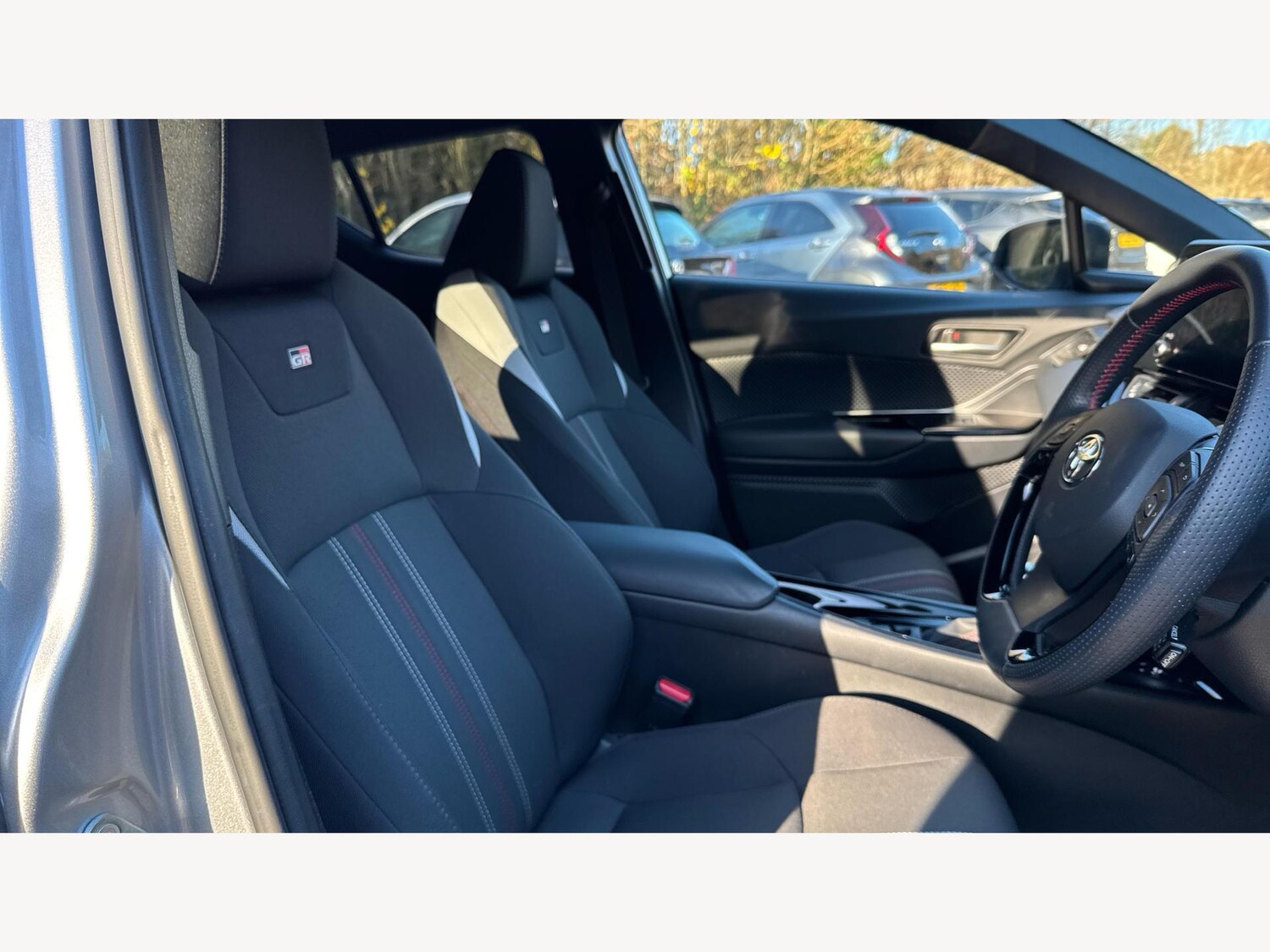 Used Toyota C-HR for sale - 77230032: Photo 13