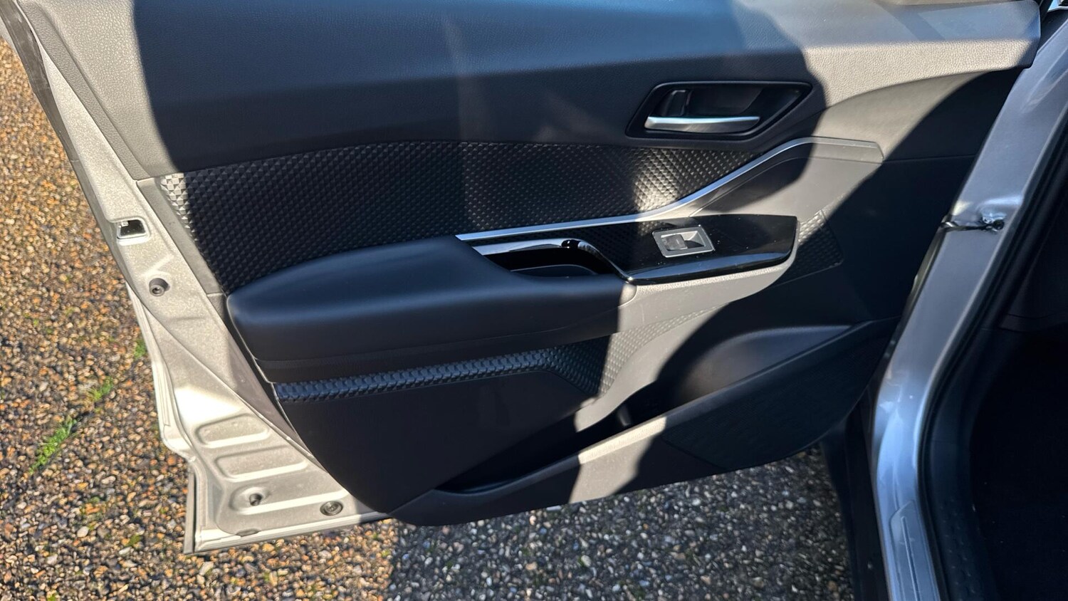 Used Toyota C-HR for sale - 77230032: Photo 41