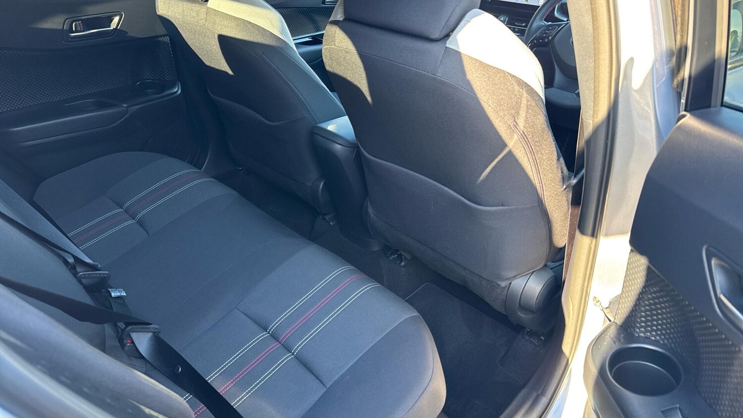 Used Toyota C-HR for sale - 77230032: Photo 44