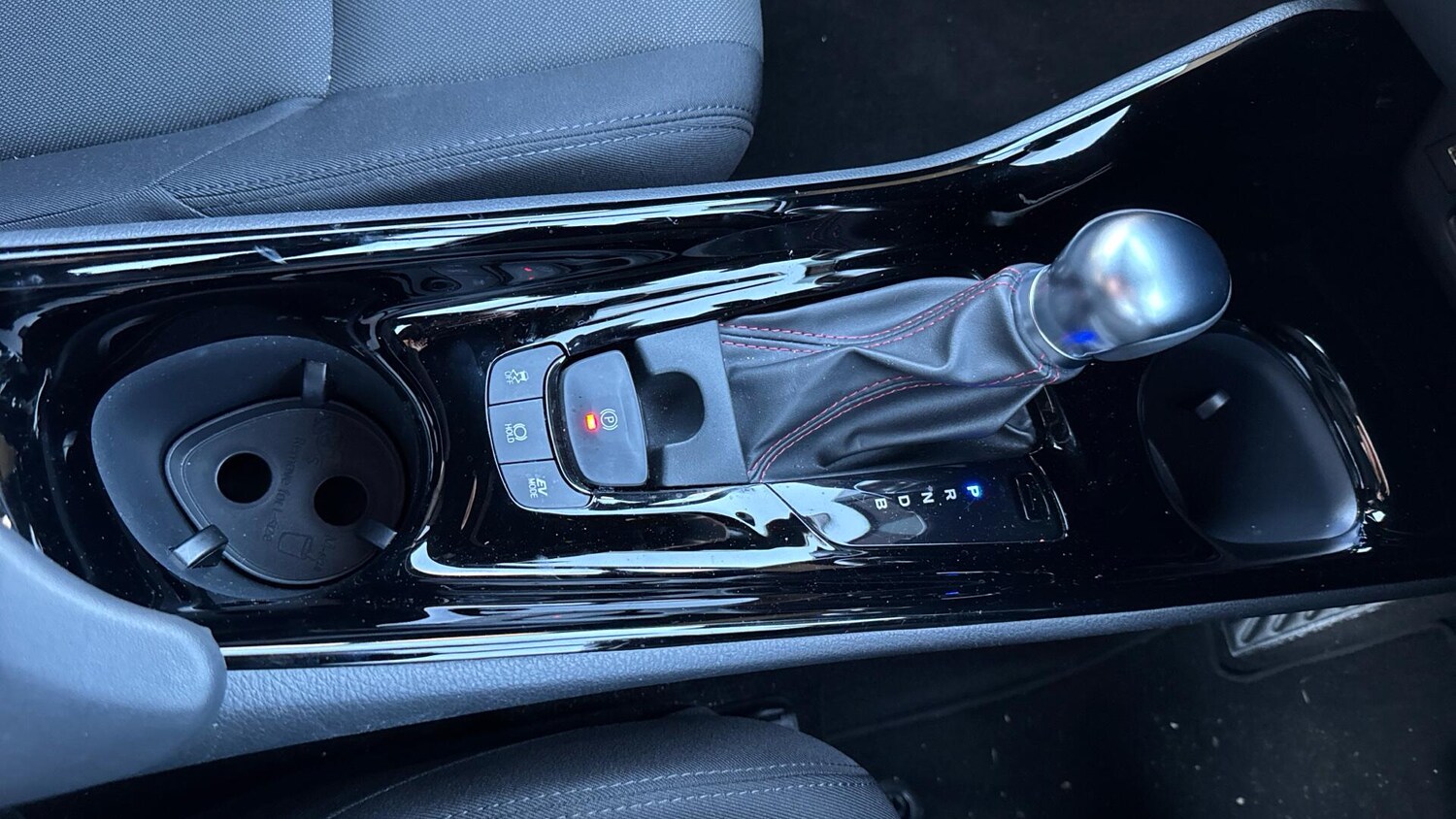 Used Toyota C-HR for sale - 77230032: Photo 56