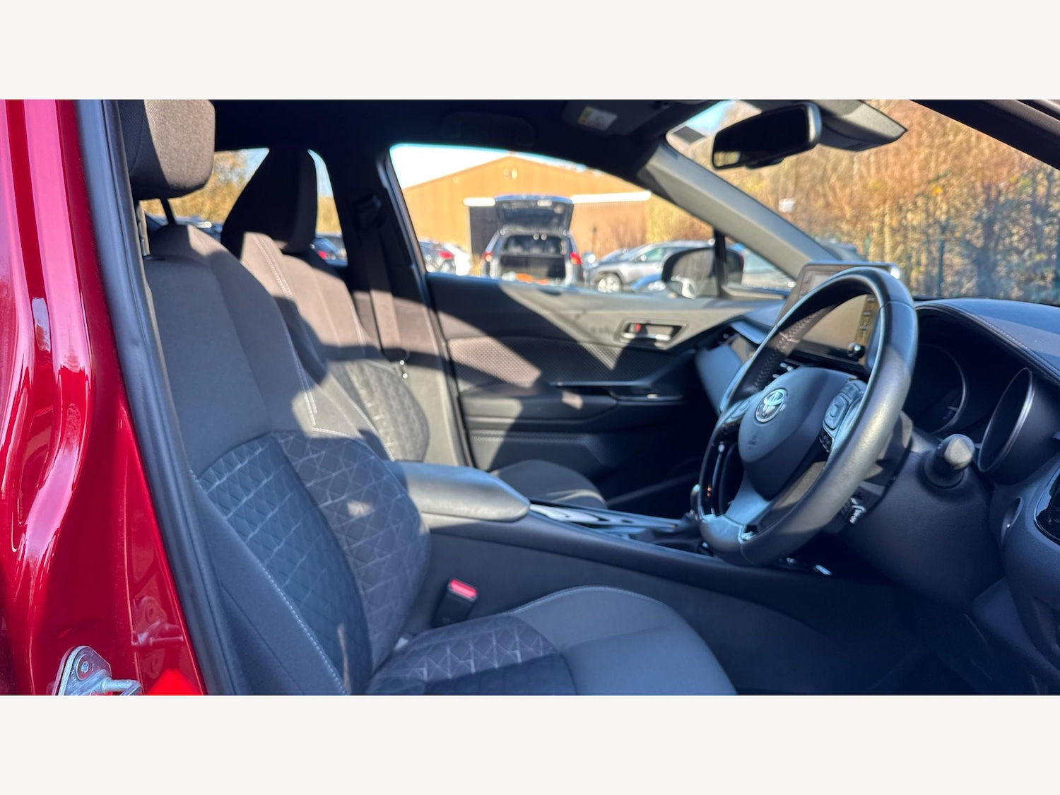 Used Toyota C-HR 2021 for sale - 77230195: Photo 13