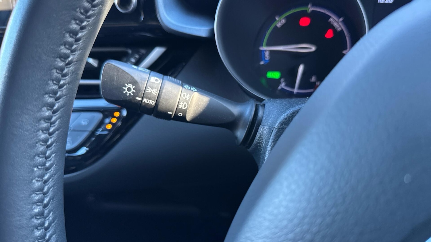 Used Toyota C-HR 2021 for sale - 77230195: Photo 56