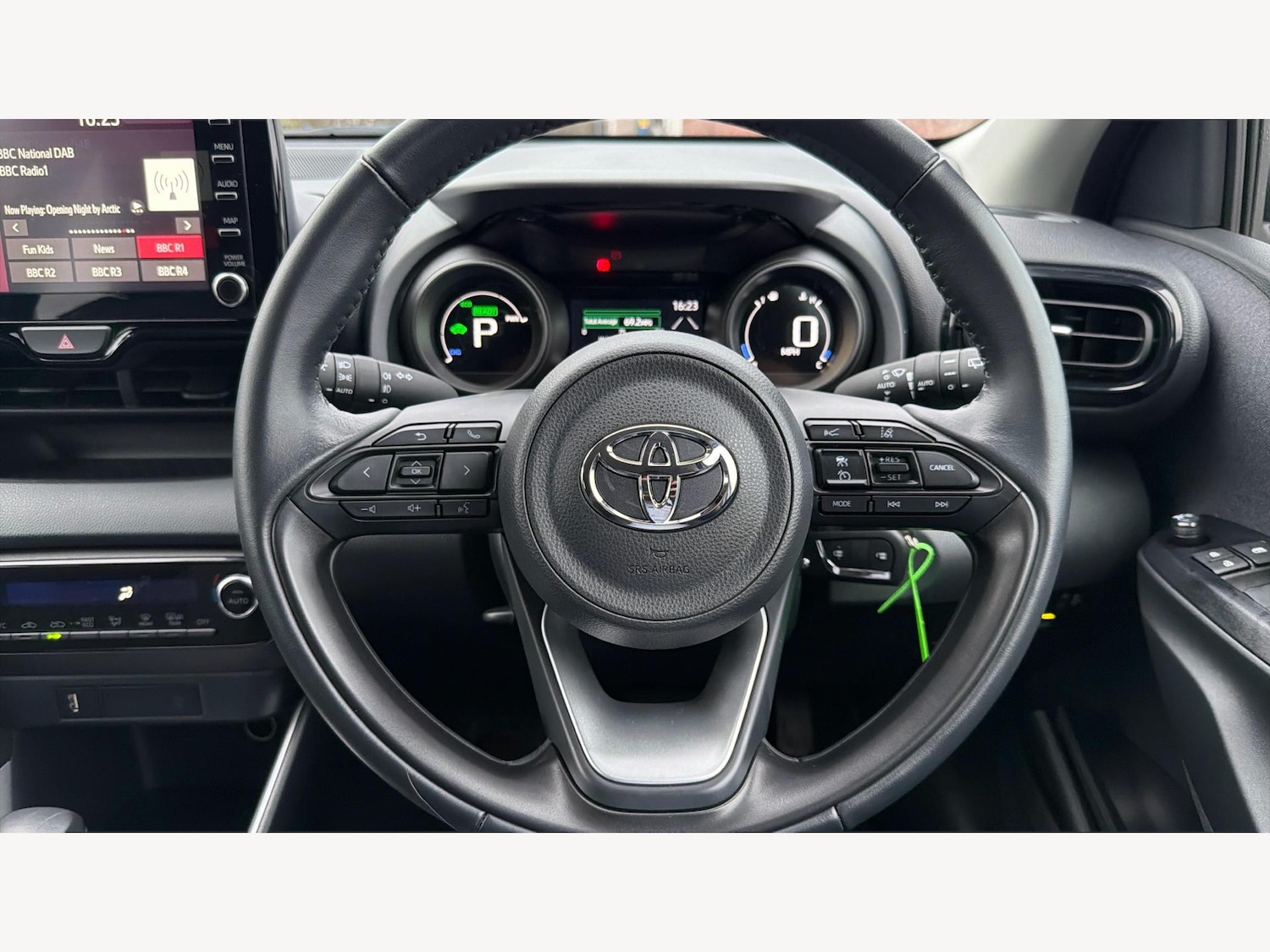 Used Toyota Yaris 2024 for sale - 77550333: Photo 10