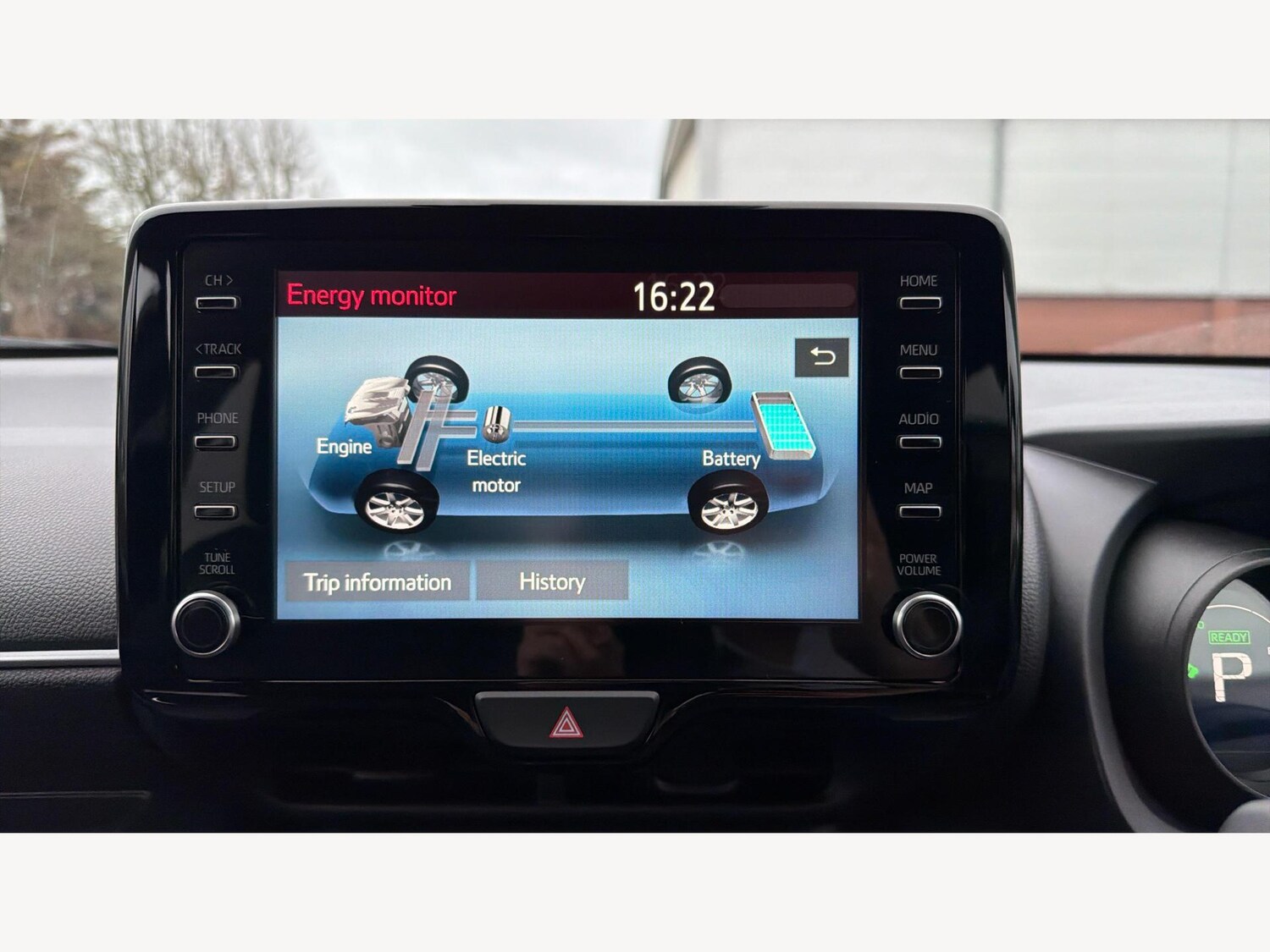 Used Toyota Yaris 2024 for sale - 77550333: Photo 23