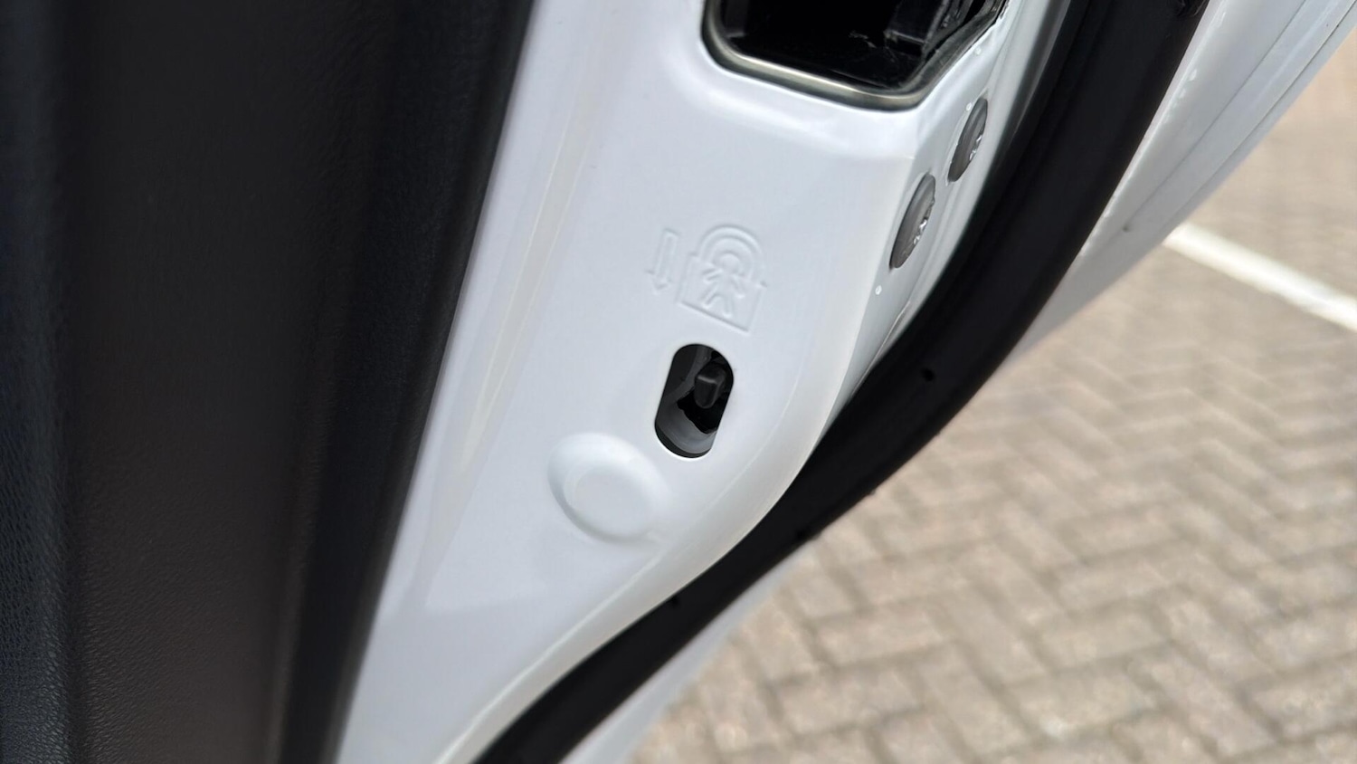 Used Toyota Yaris 2024 for sale - 77550333: Photo 35