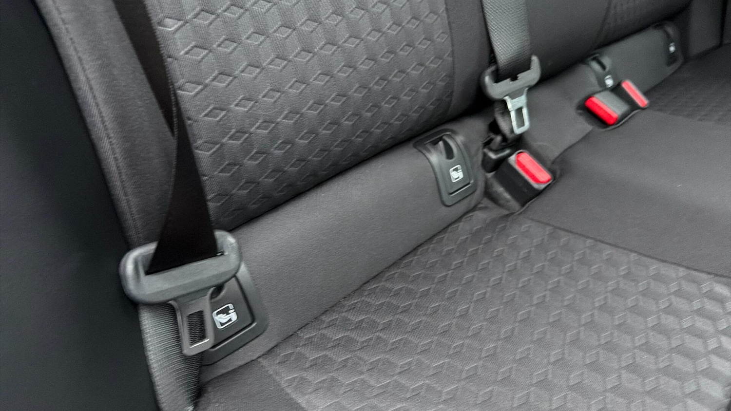 Used Toyota Yaris 2024 for sale - 77550333: Photo 36