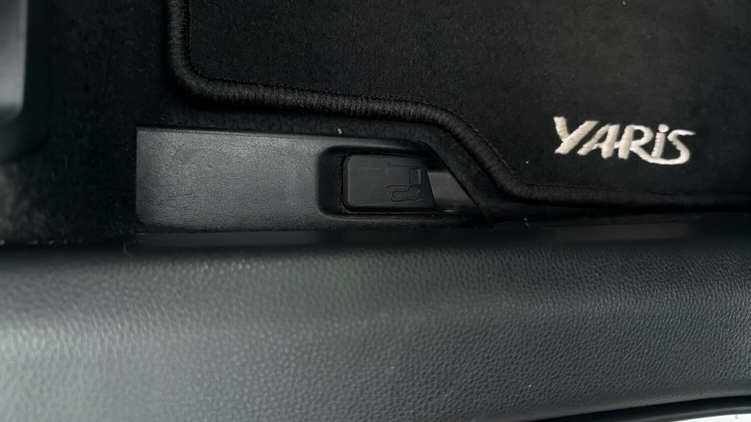 Used Toyota Yaris 2024 for sale - 77550333: Photo 39