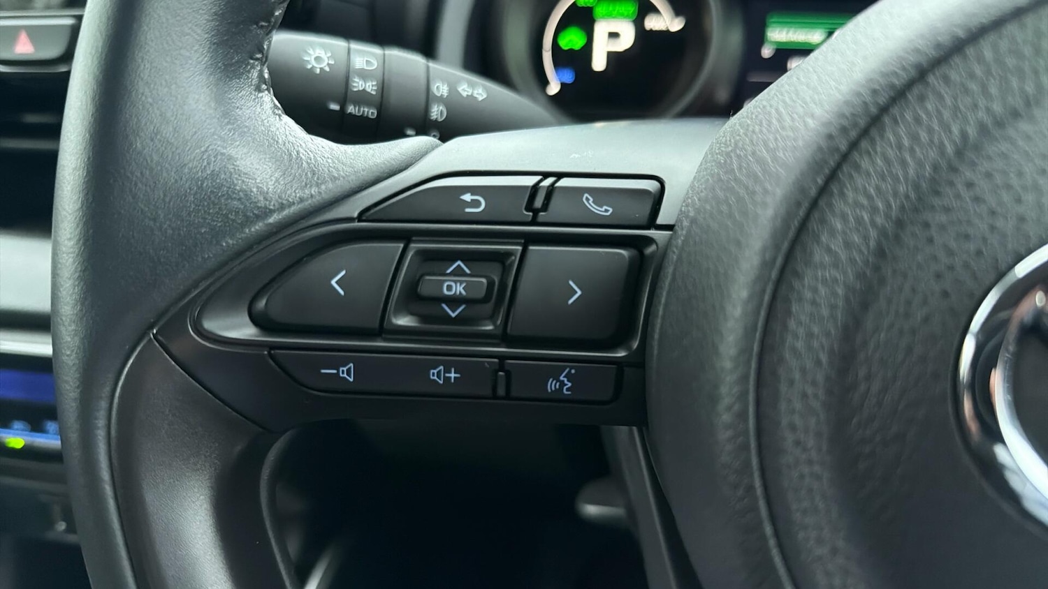 Used Toyota Yaris 2024 for sale - 77550333: Photo 40