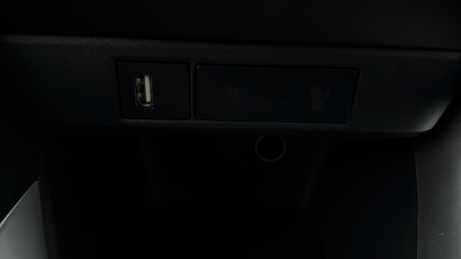 Used Toyota Yaris 2024 for sale - 77550333: Photo 48