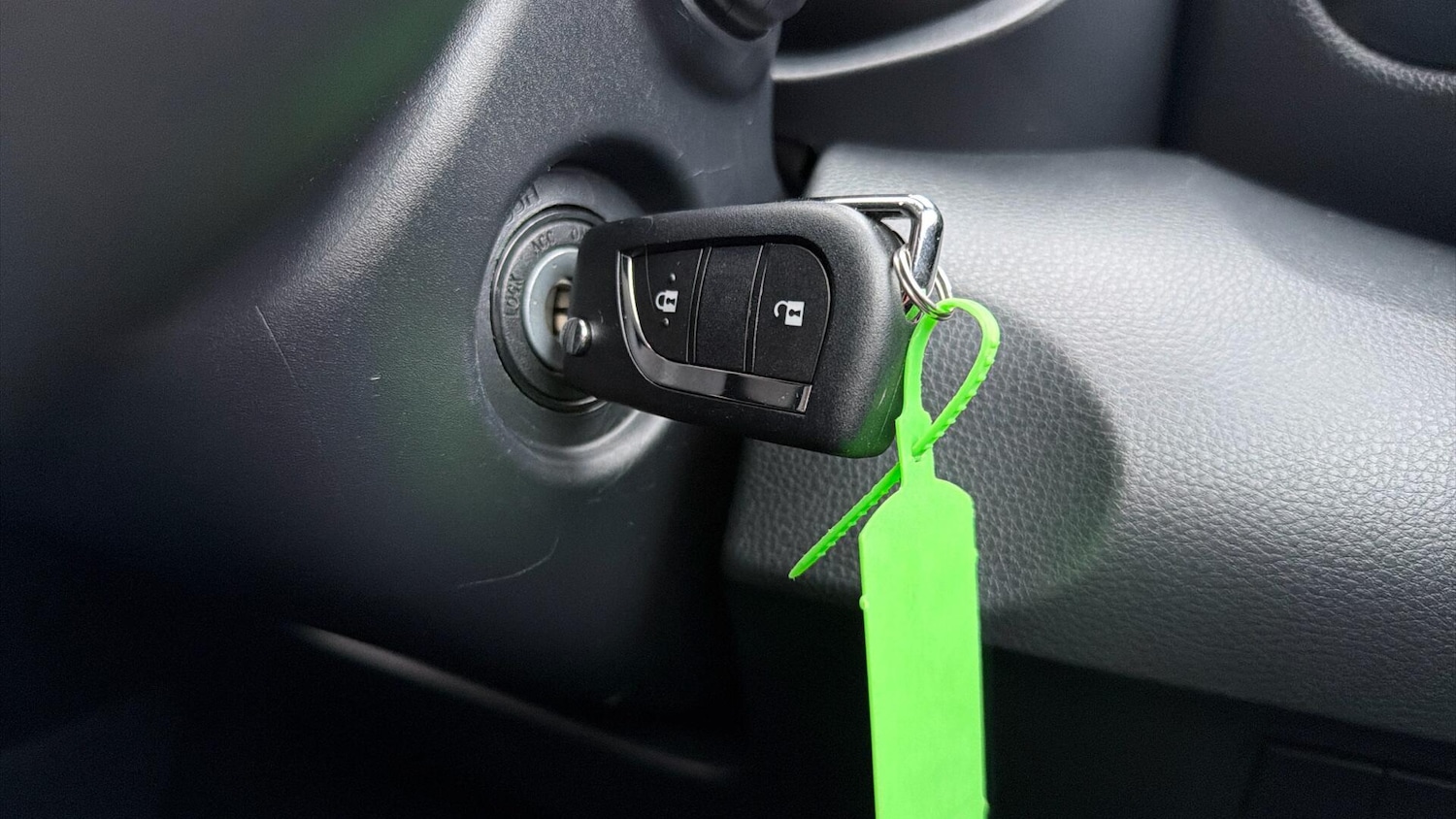 Used Toyota Yaris 2024 for sale - 77550333: Photo 53