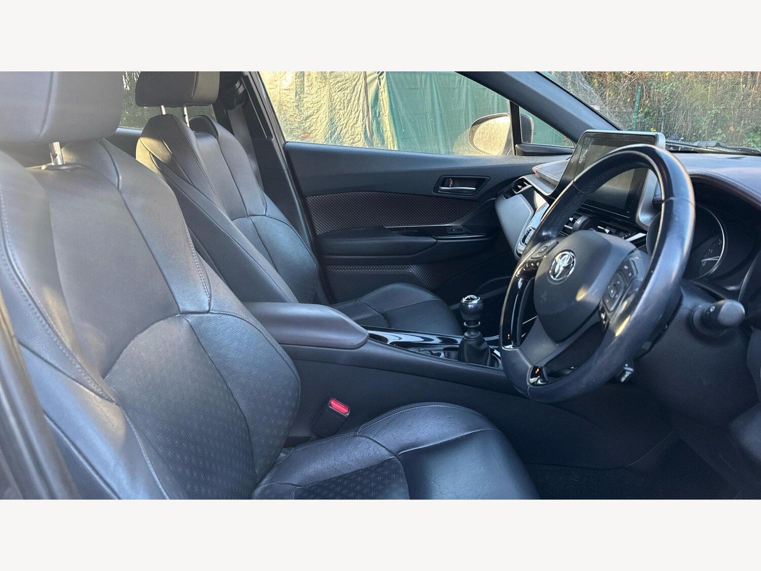 Used Toyota C-HR 2018 for sale - 77203420: Photo 13