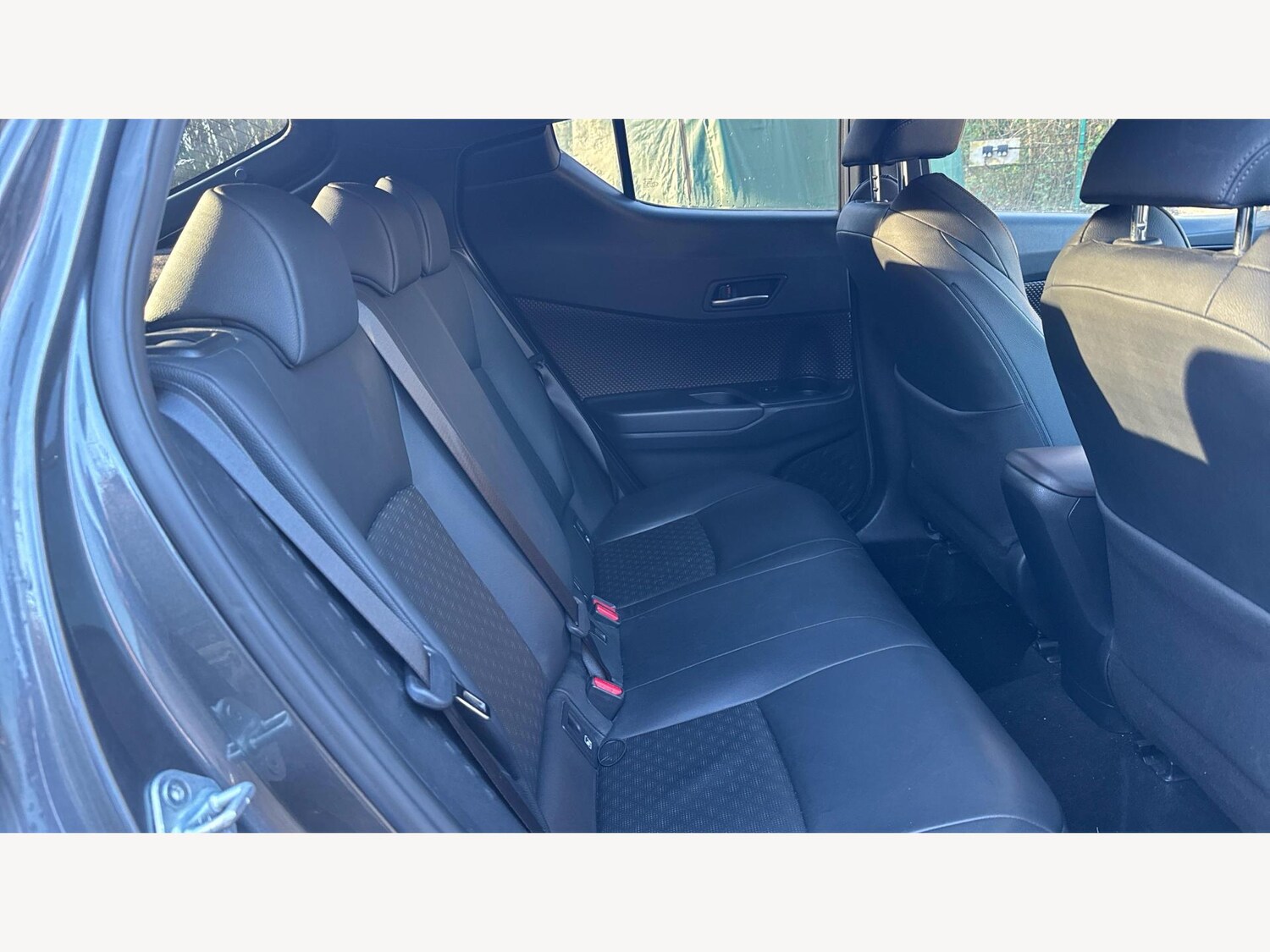 Used Toyota C-HR 2018 for sale - 77203420: Photo 14