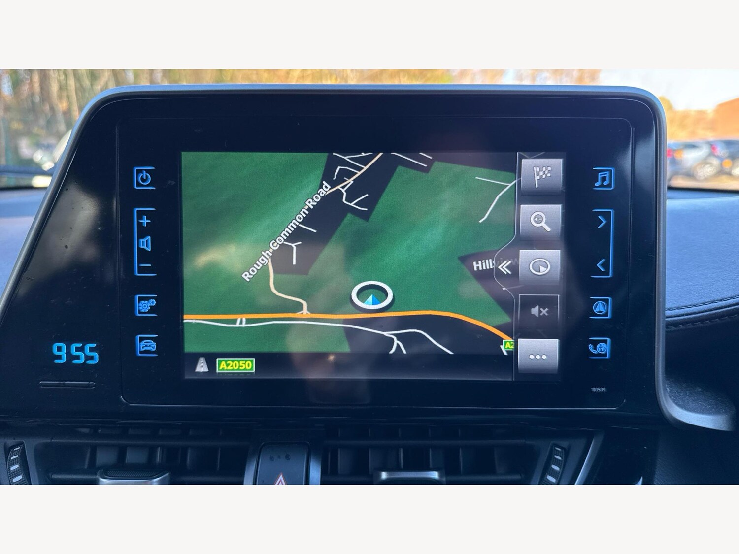 Used Toyota C-HR 2018 for sale - 77203420: Photo 9