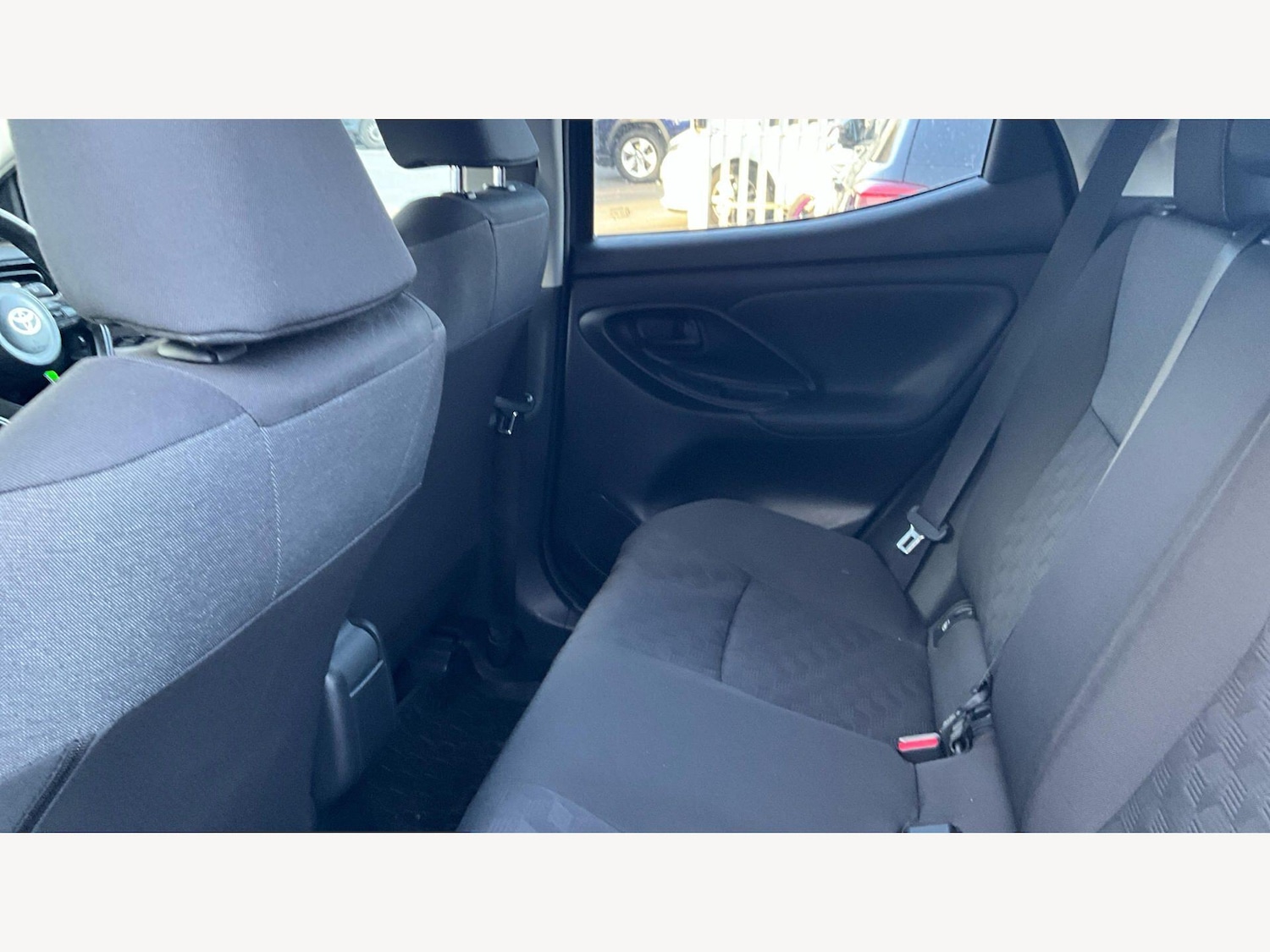 Used Toyota Yaris for sale - 77709421: Photo 15