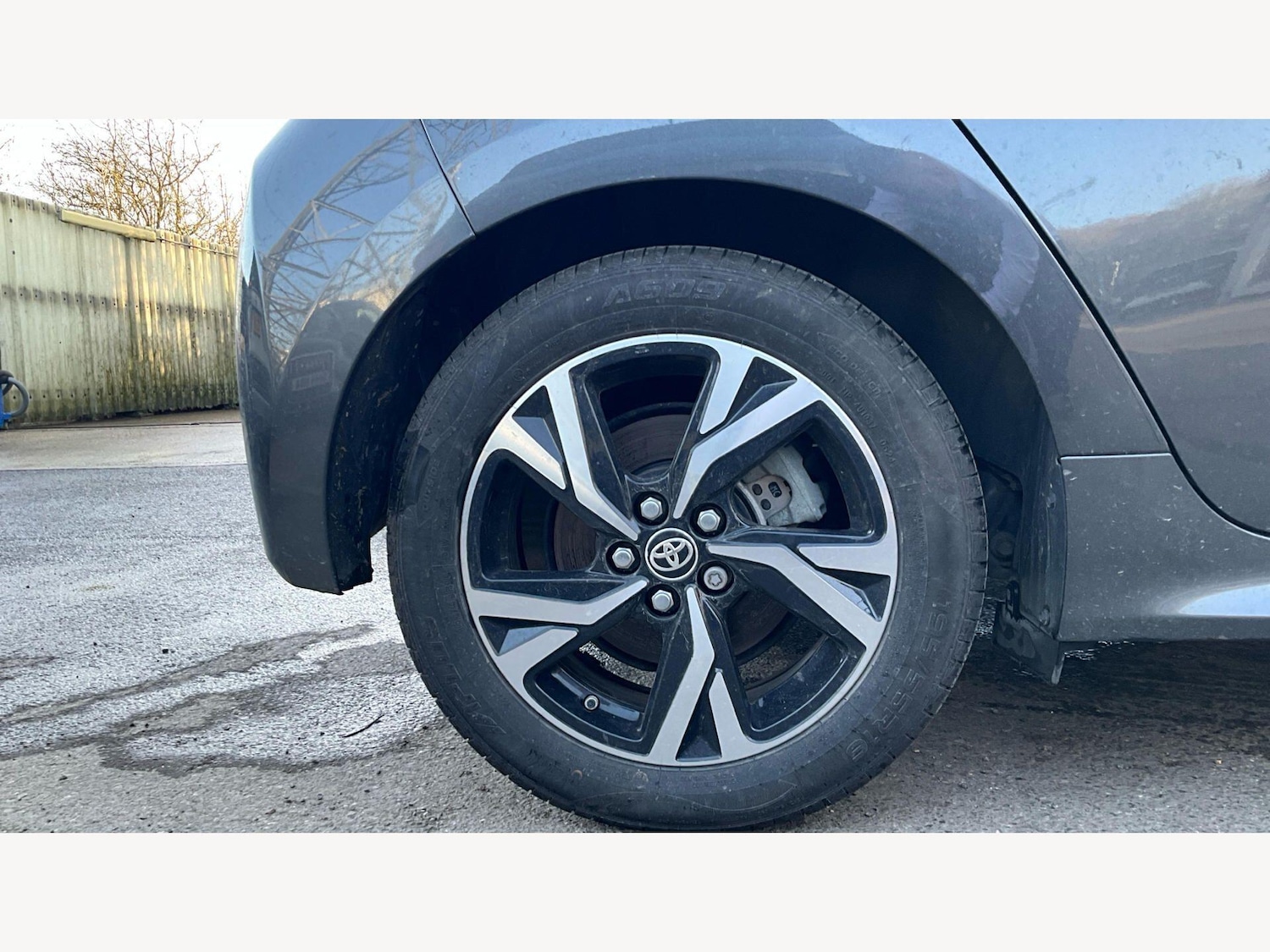 Used Toyota Yaris for sale - 77709421: Photo 20