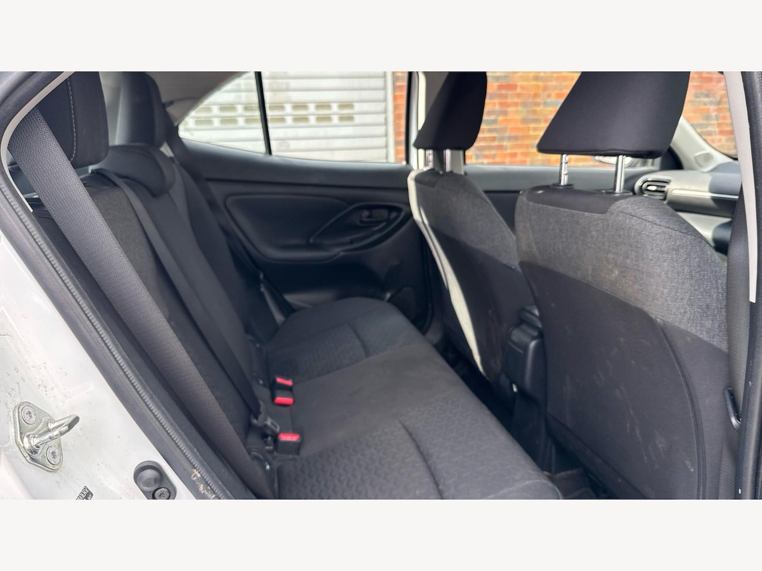 Used Toyota Yaris Cross 2023 for sale - 78047804: Photo 14