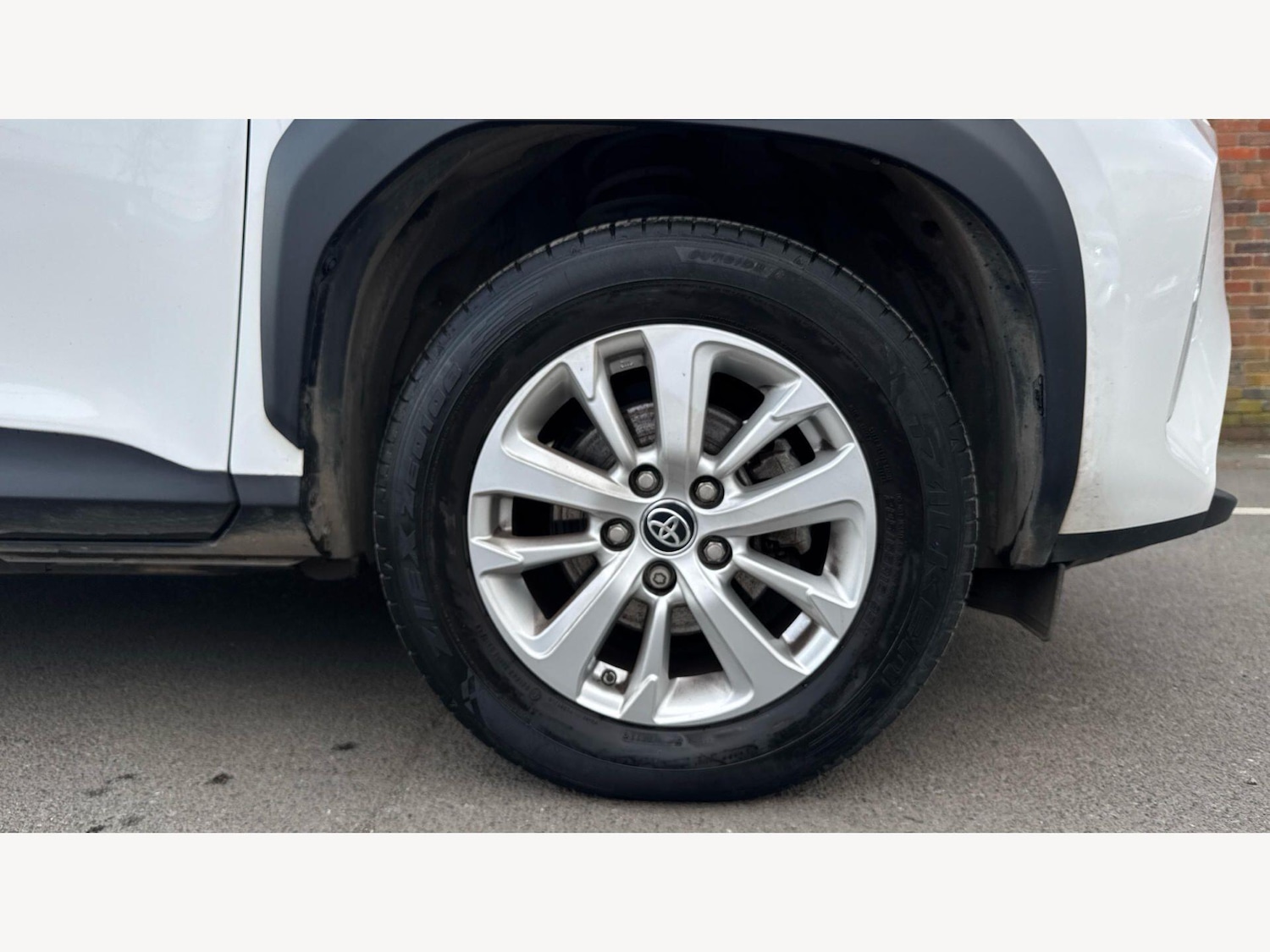 Used Toyota Yaris Cross 2023 for sale - 78047804: Photo 20