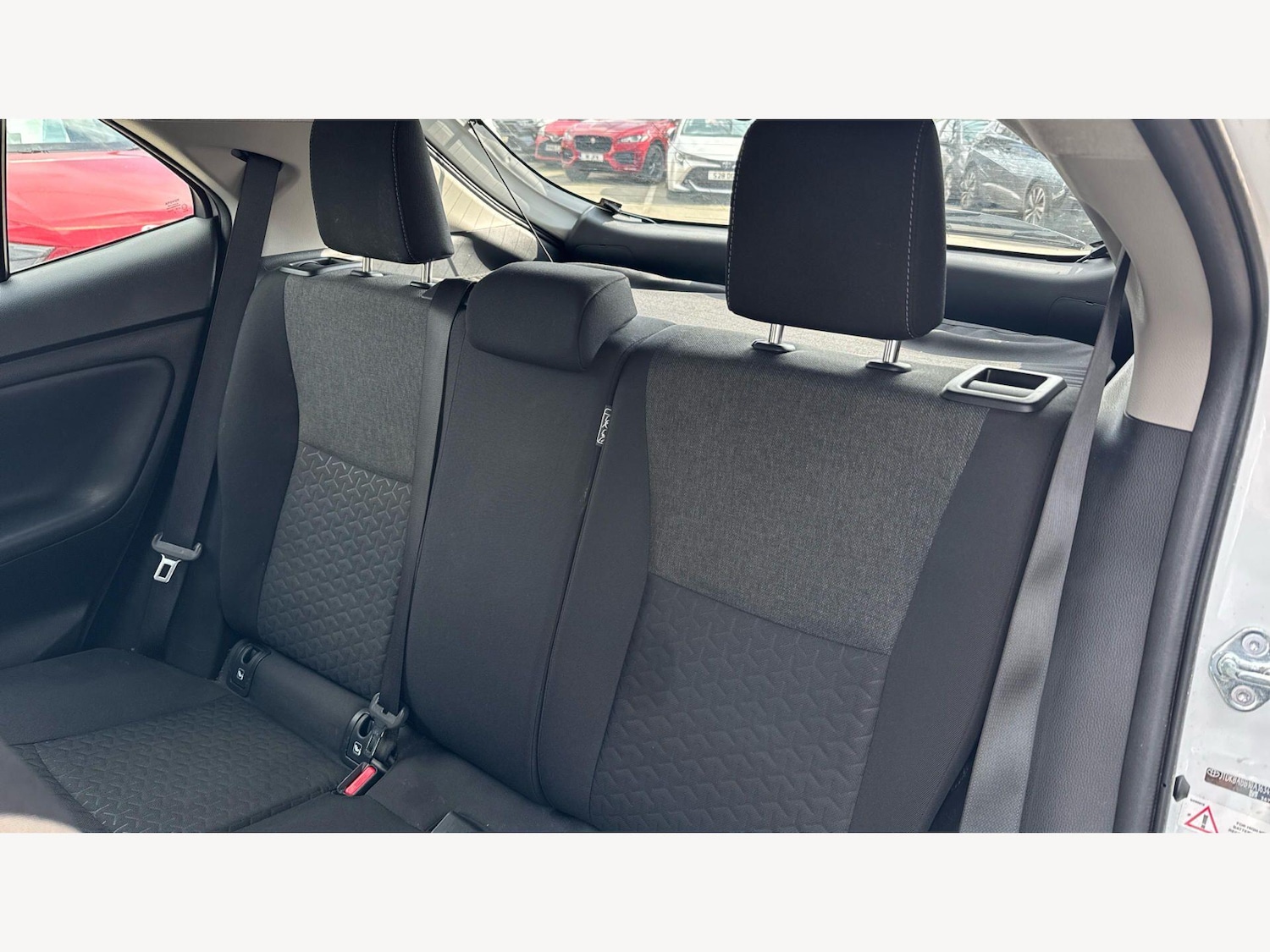 Used Toyota Yaris Cross 2023 for sale - 78047804: Photo 25