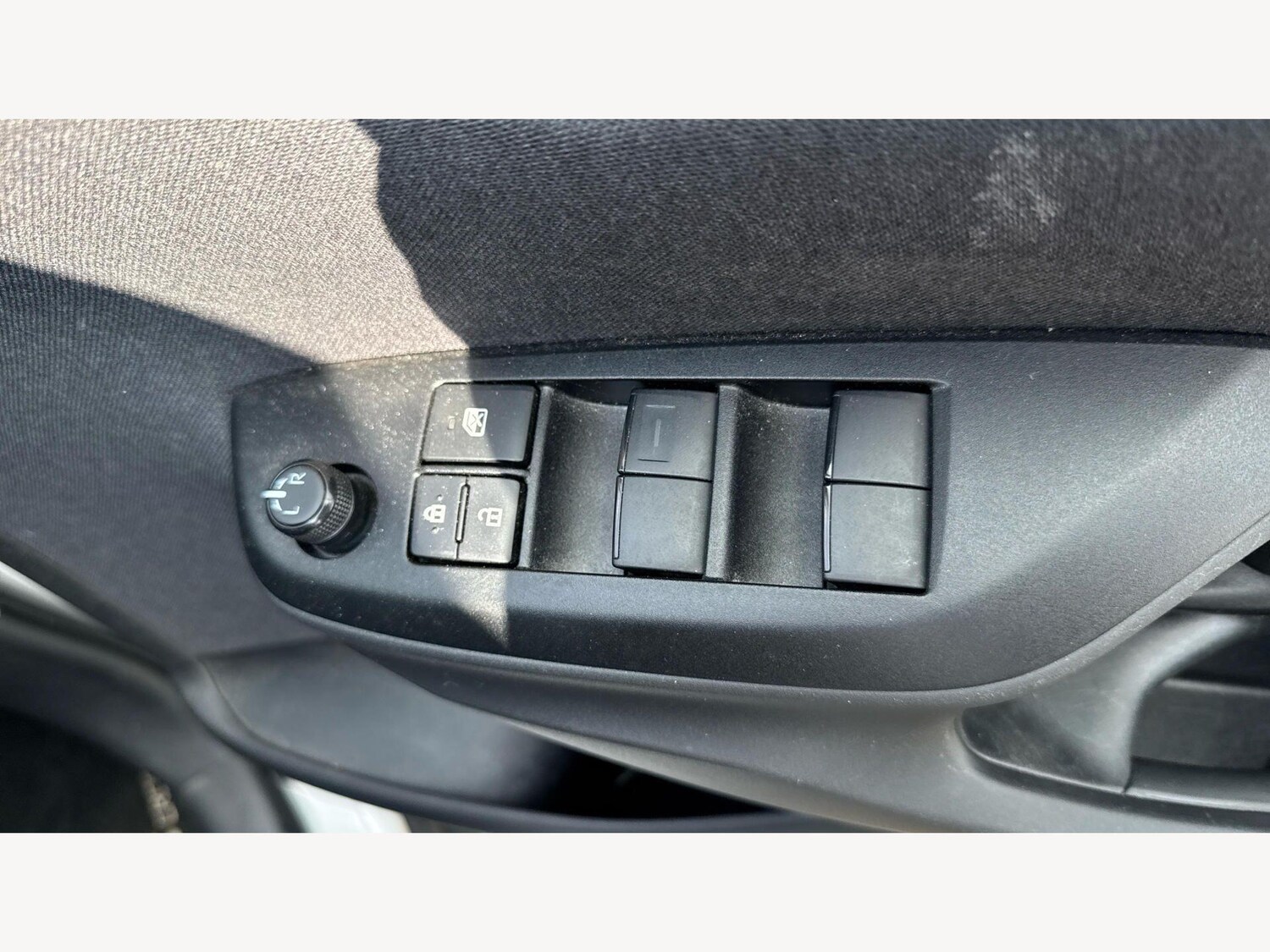 Used Toyota Yaris Cross 2023 for sale - 78047804: Photo 42