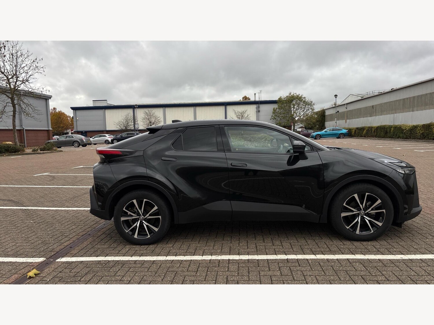 Used Toyota C-HR 2024 for sale - 76458073: Photo 18