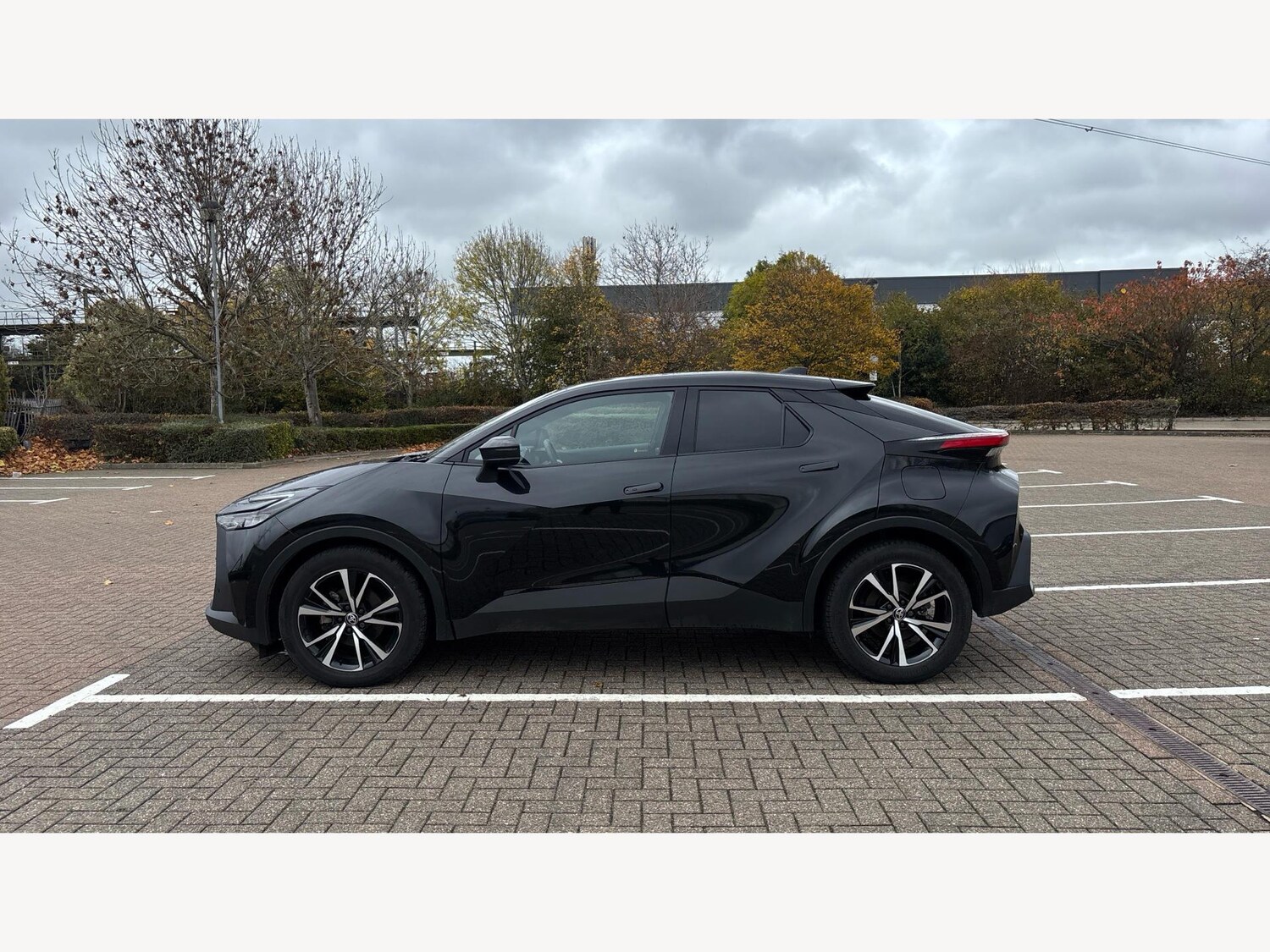 Used Toyota C-HR 2024 for sale - 76458073: Photo 19