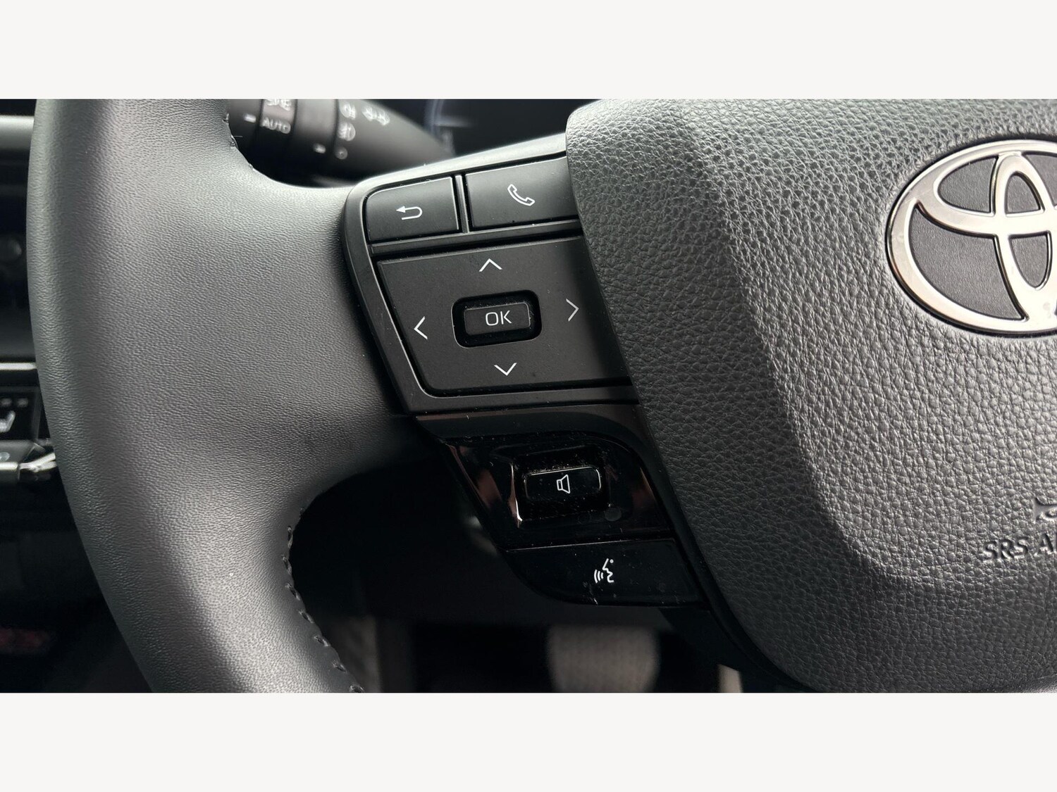 Used Toyota C-HR 2024 for sale - 76458073: Photo 29